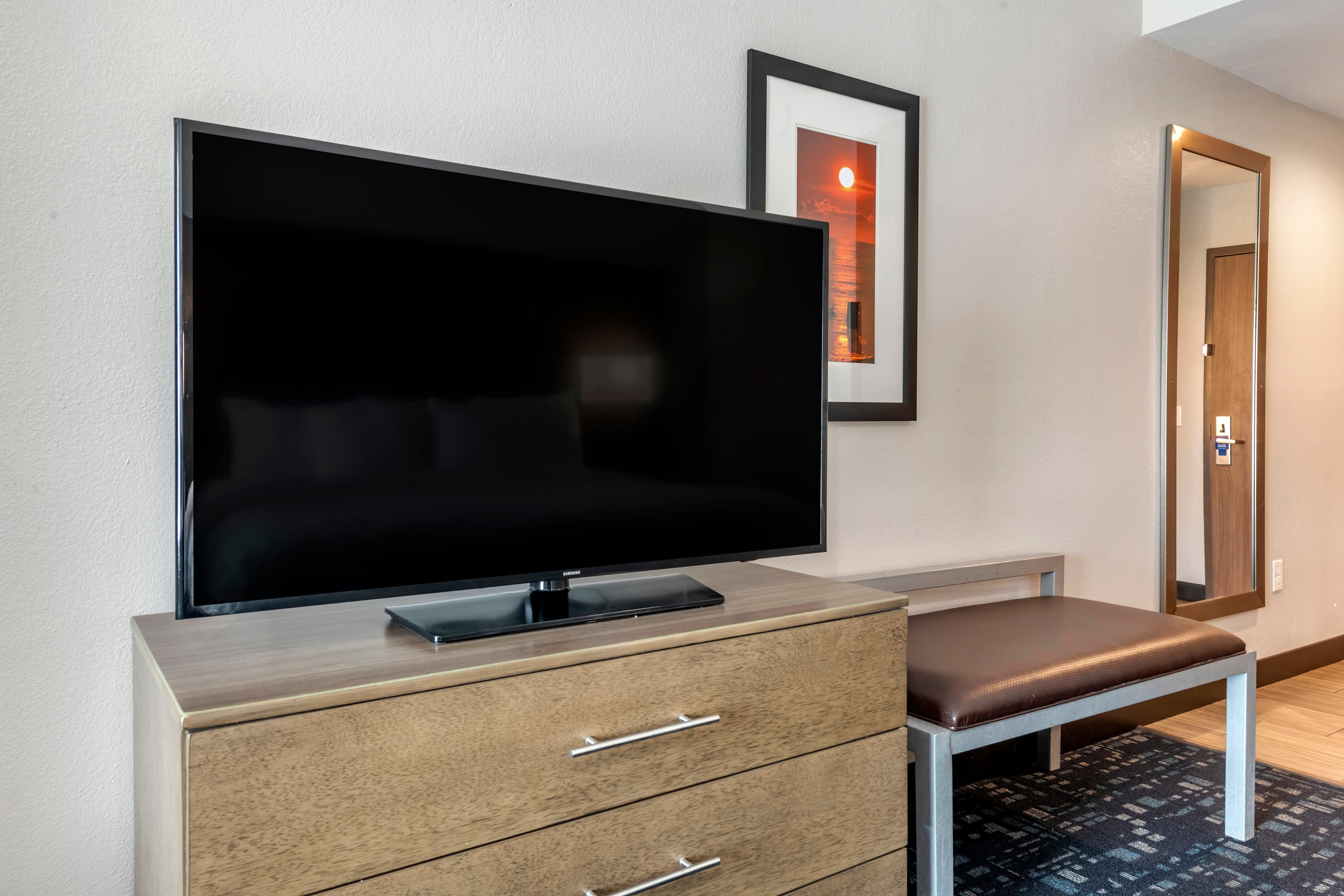 Comfort Suites Fort Lauderdale Airport & Cruise Port - Image 3