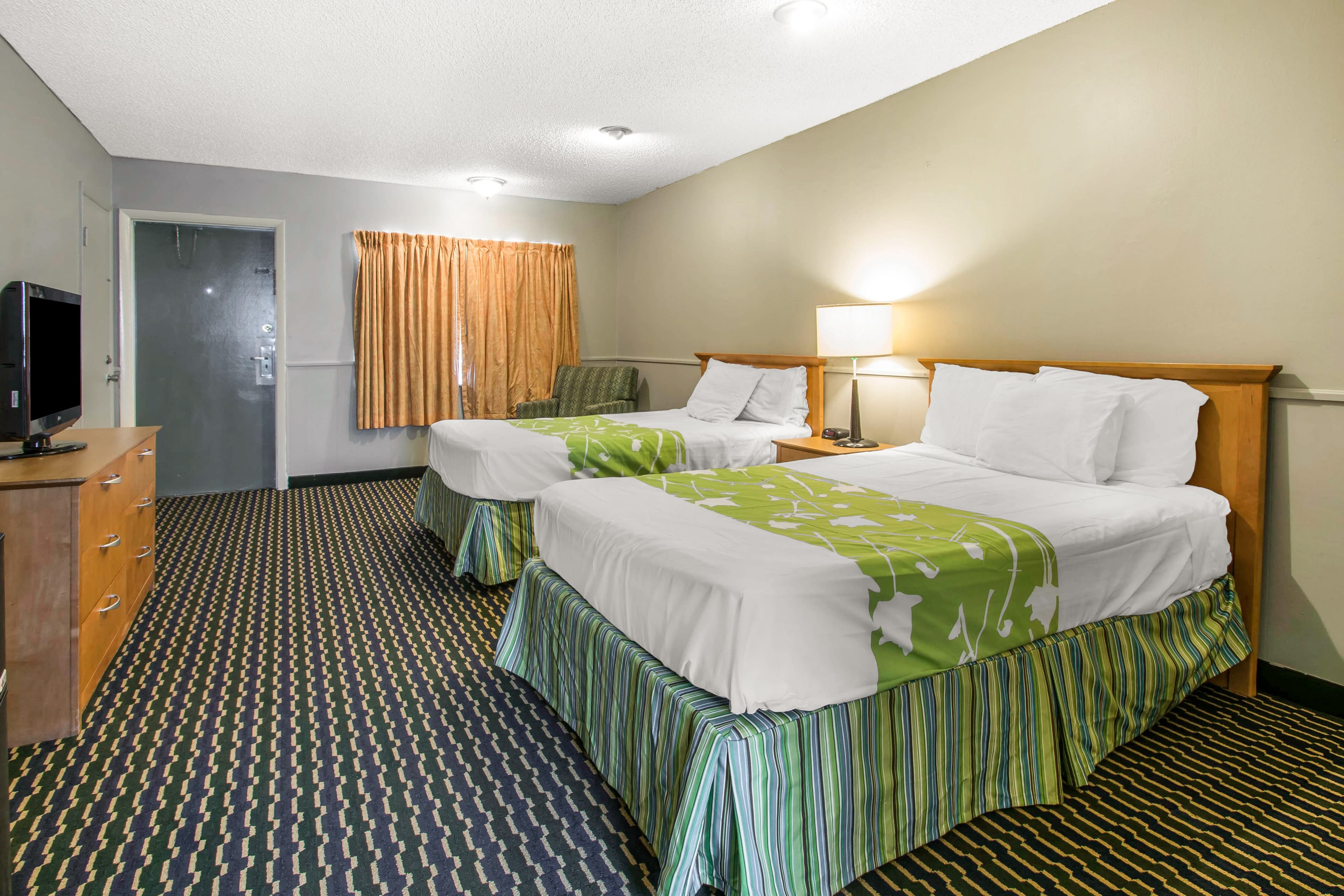 Rodeway Inn & Suites Winter Haven Chain of Lakes - Image 2
