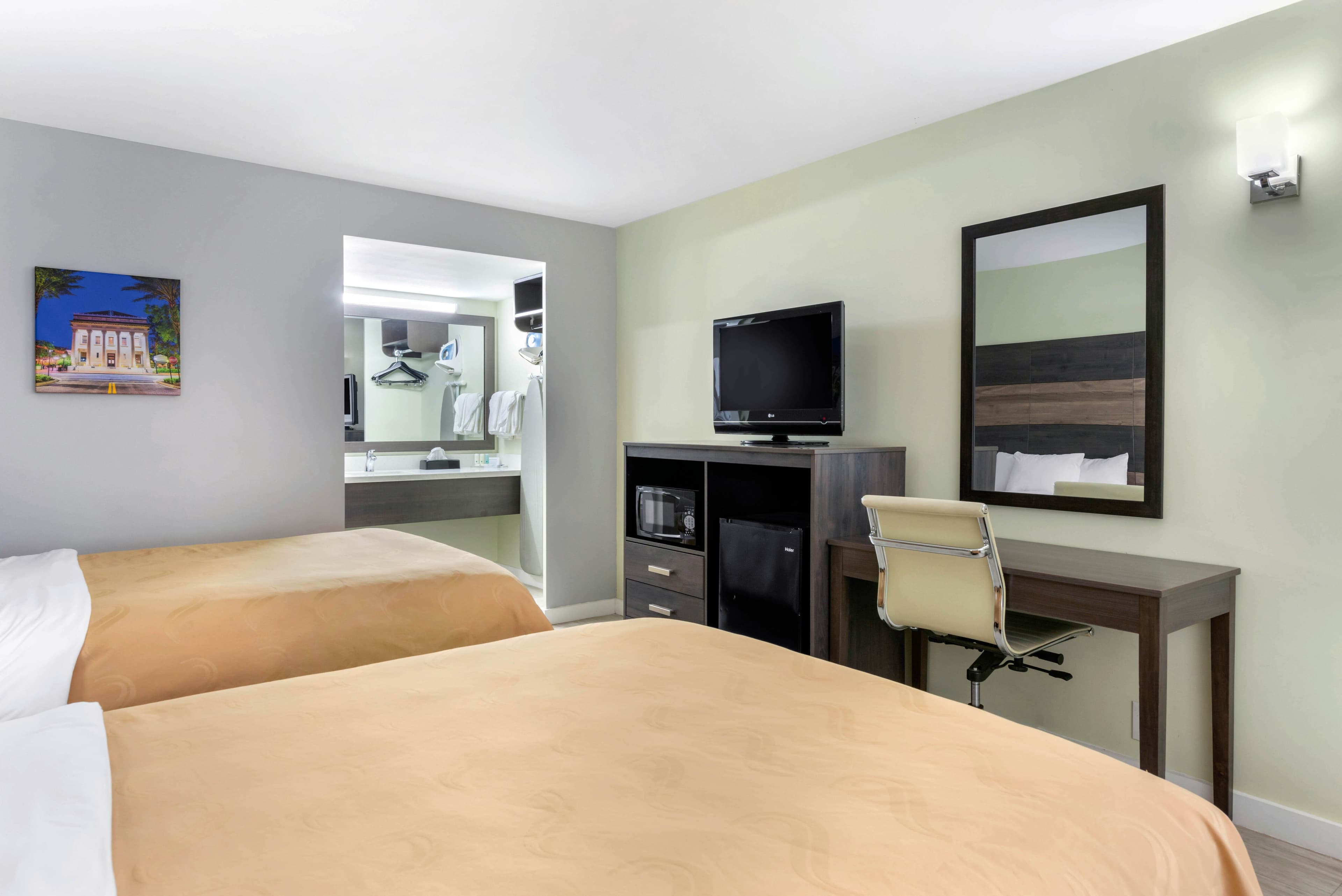 Quality Inn University North I-75 - Image 3