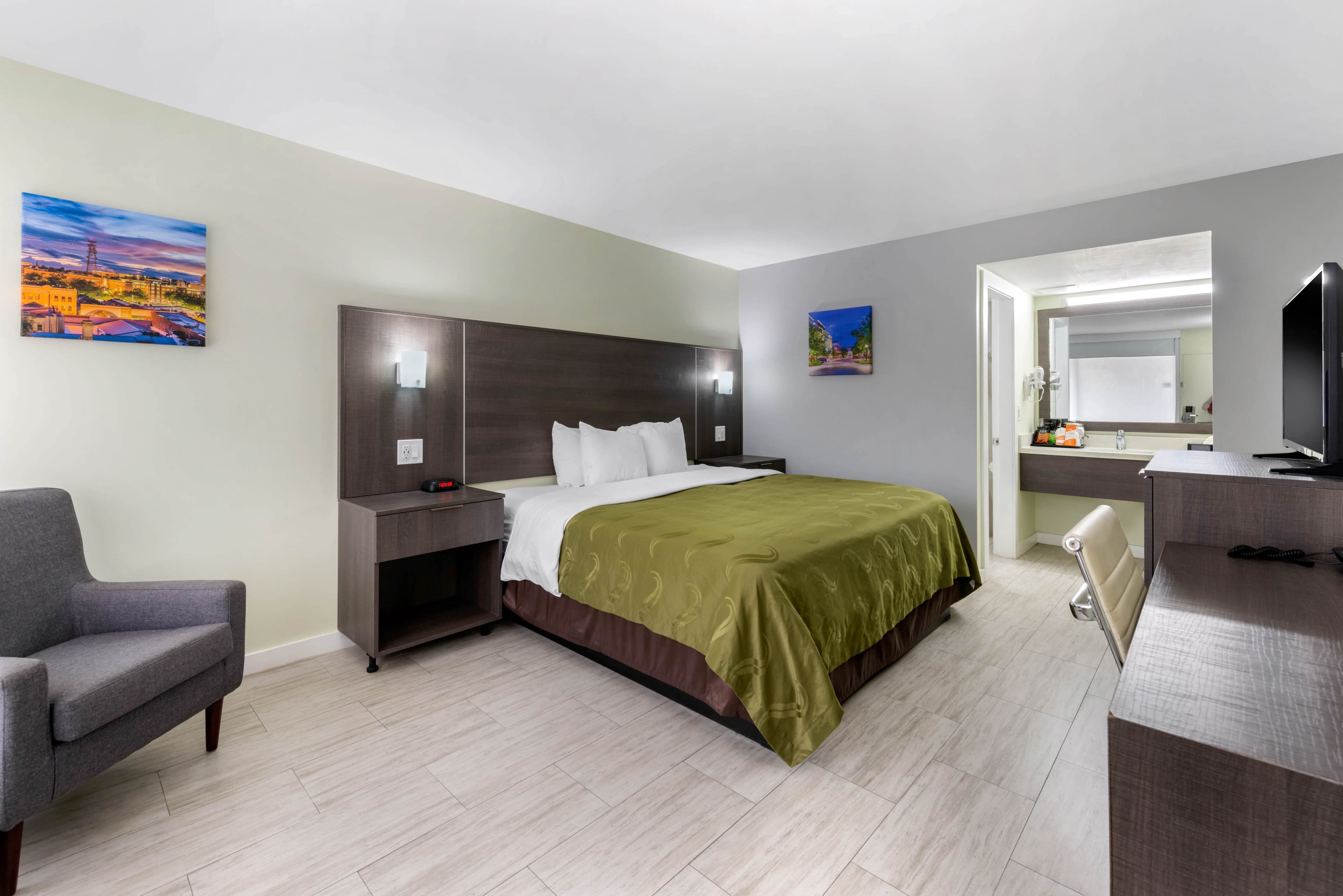 Quality Inn University North I-75 — 7