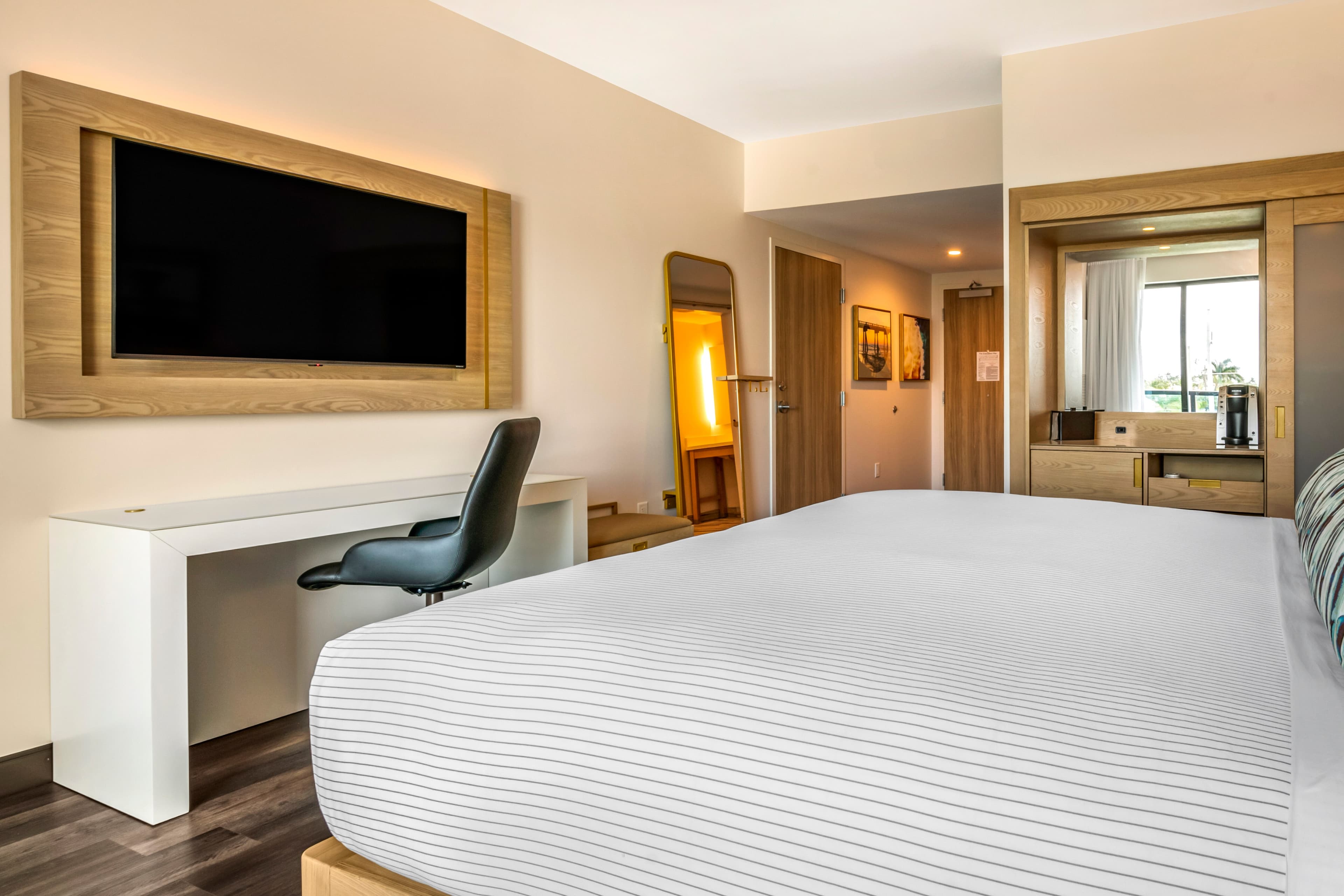 Cambria Hotel Fort Lauderdale Beach - Image 3