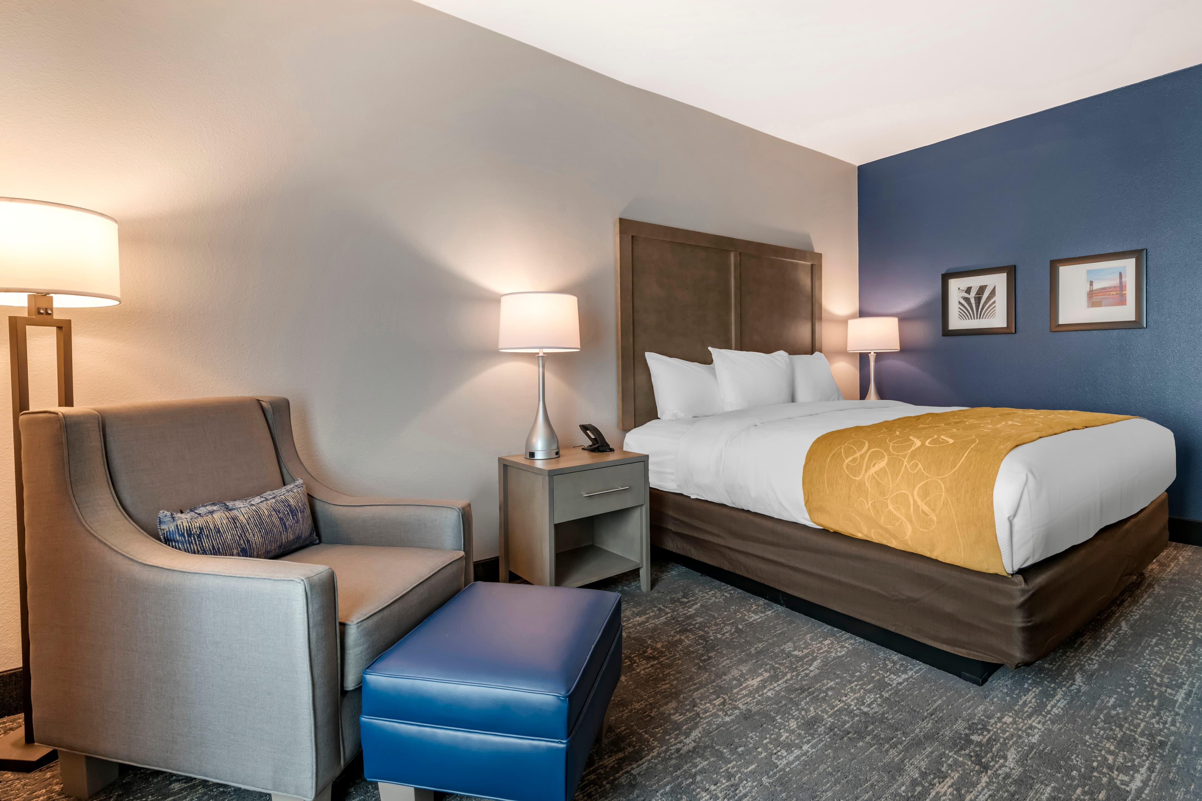 Comfort Inn & Suites Jacksonville - Orange Park Near Naval Air Station - Image 4