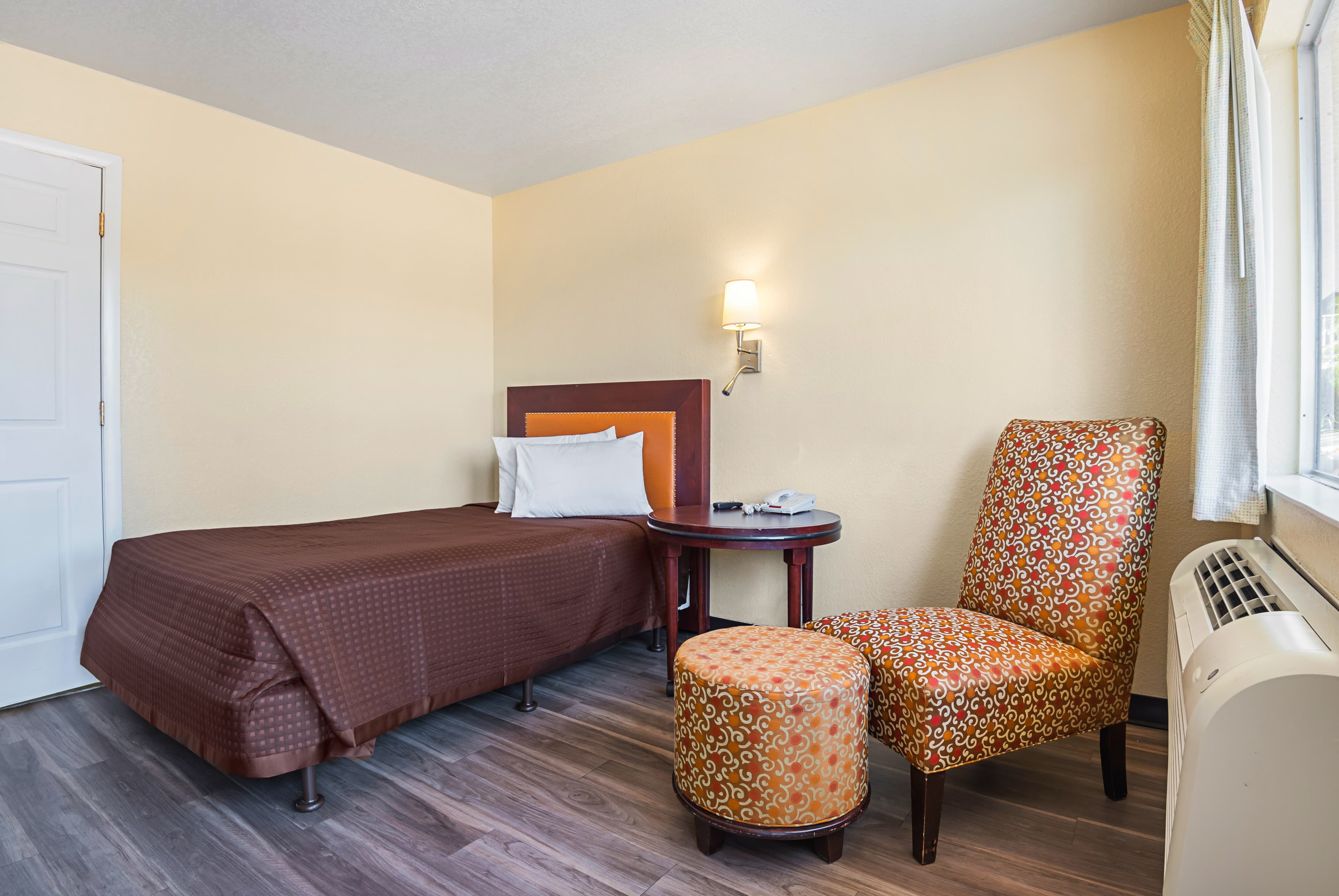 Rodeway Inn Kissimmee Maingate West — 10