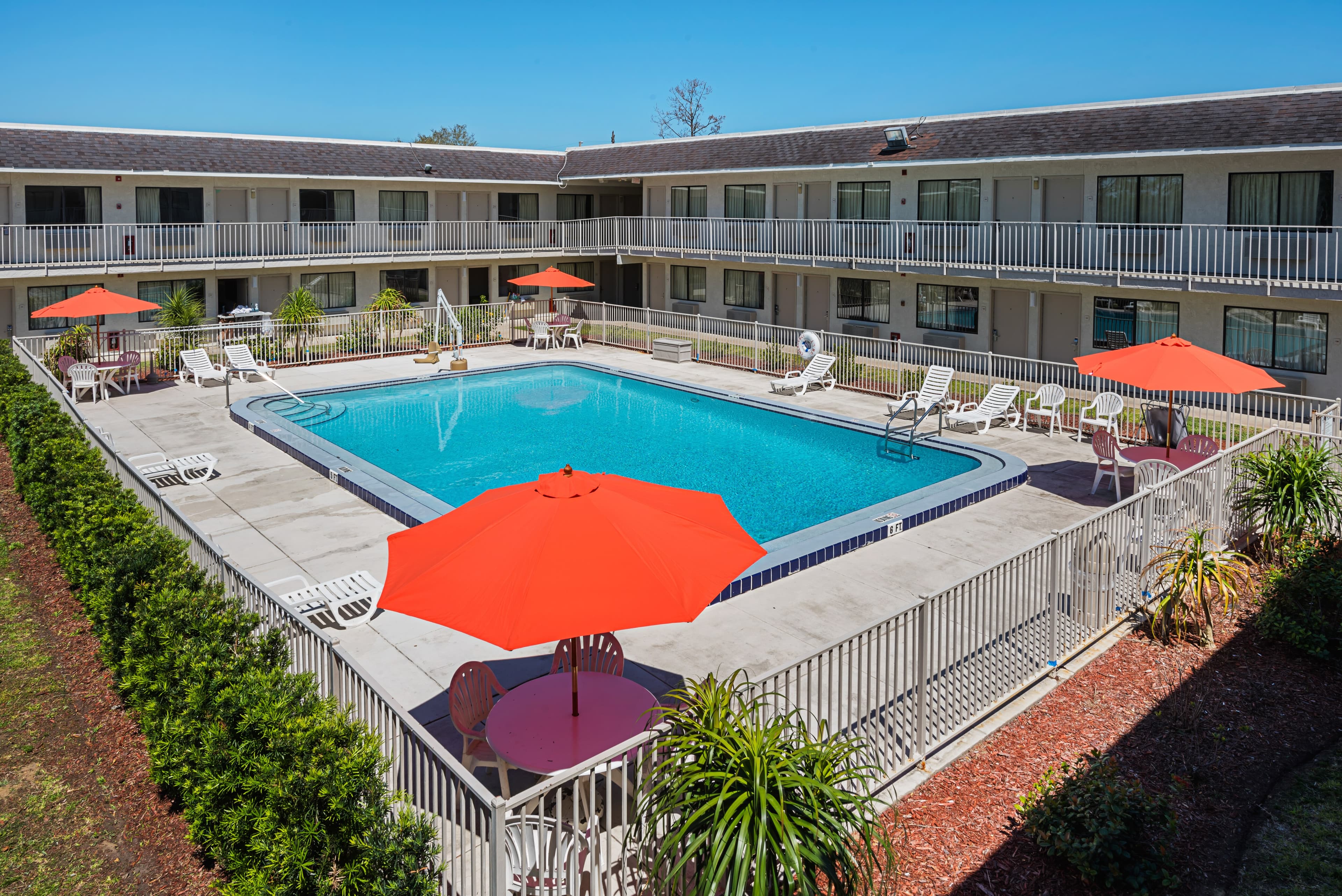 Rodeway Inn Kissimmee Maingate West - Image 1