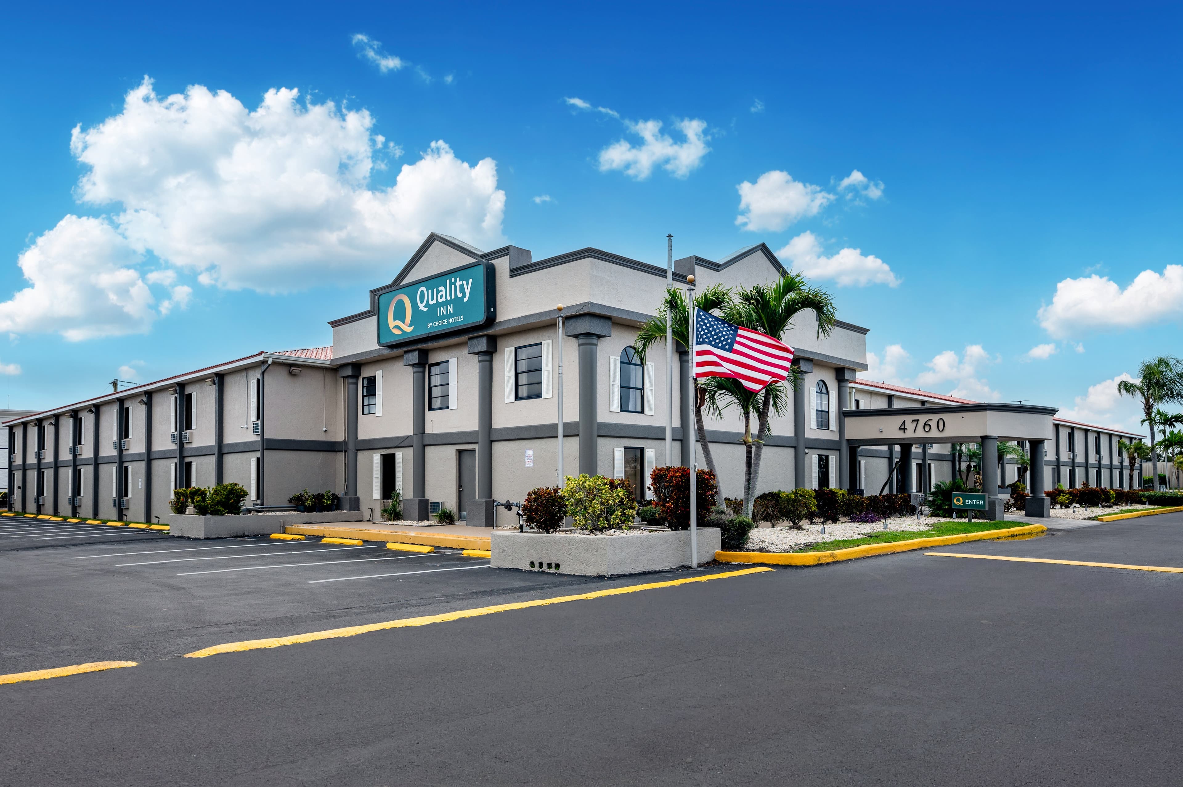 Quality Inn Fort Myers Cape Coral - Image 1