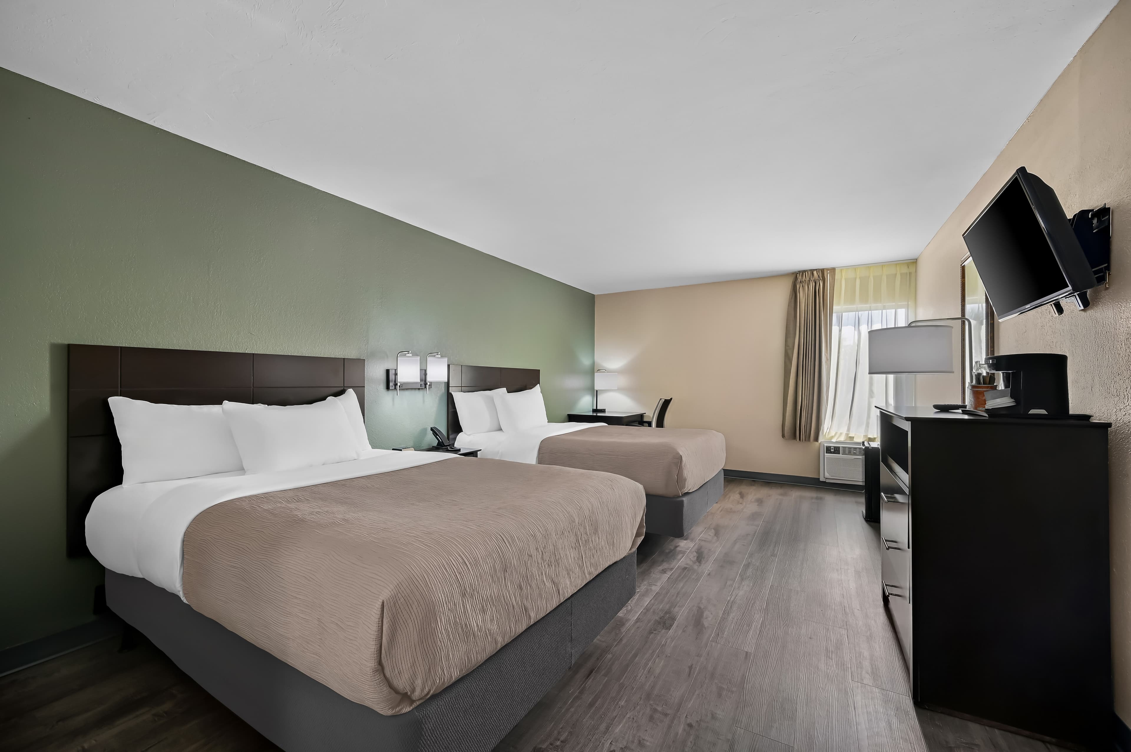 Quality Inn Fort Myers Cape Coral - Image 2