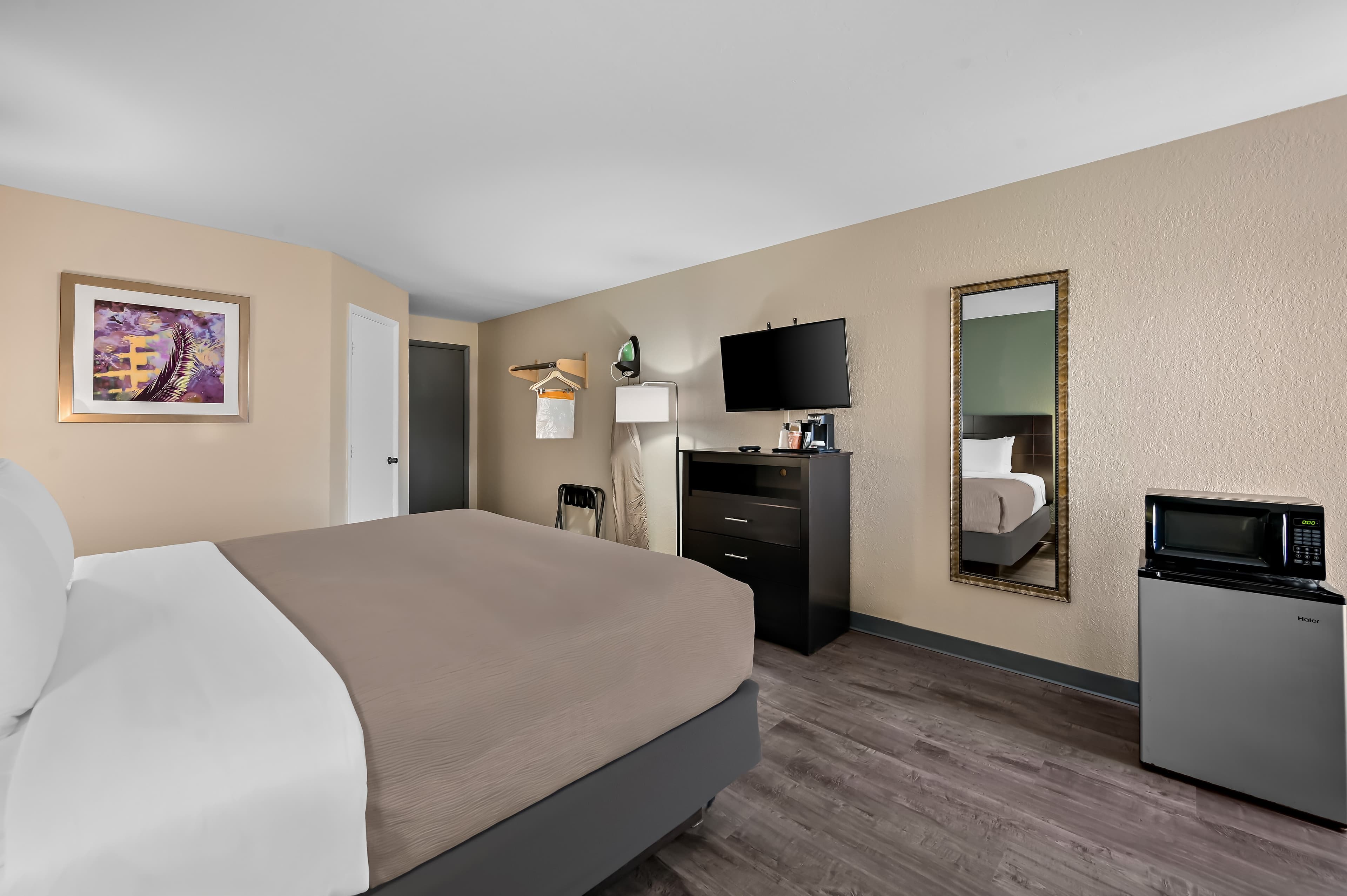 Quality Inn Fort Myers Cape Coral — 10