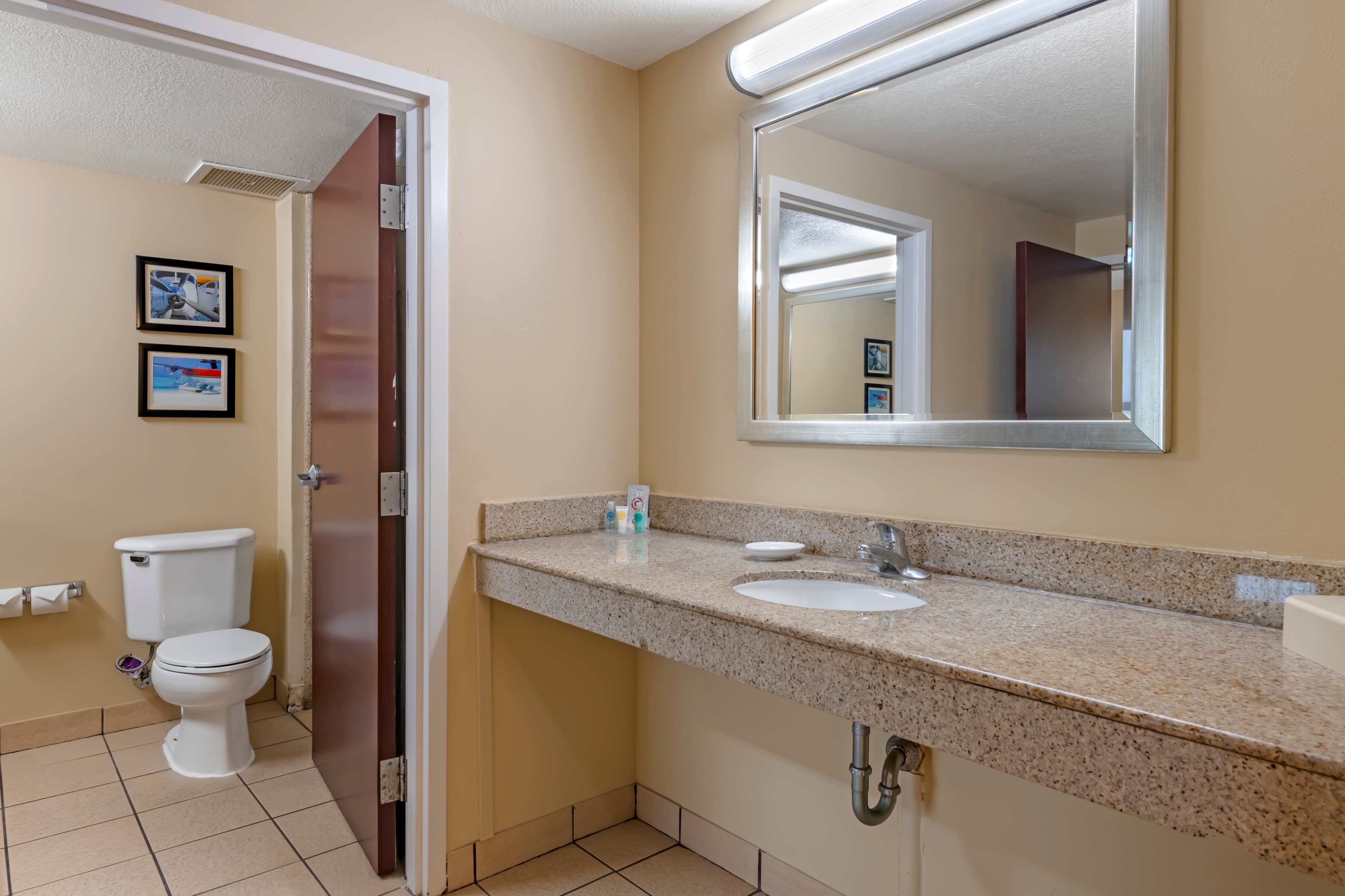 Comfort Inn & Suites Tavares North — 7