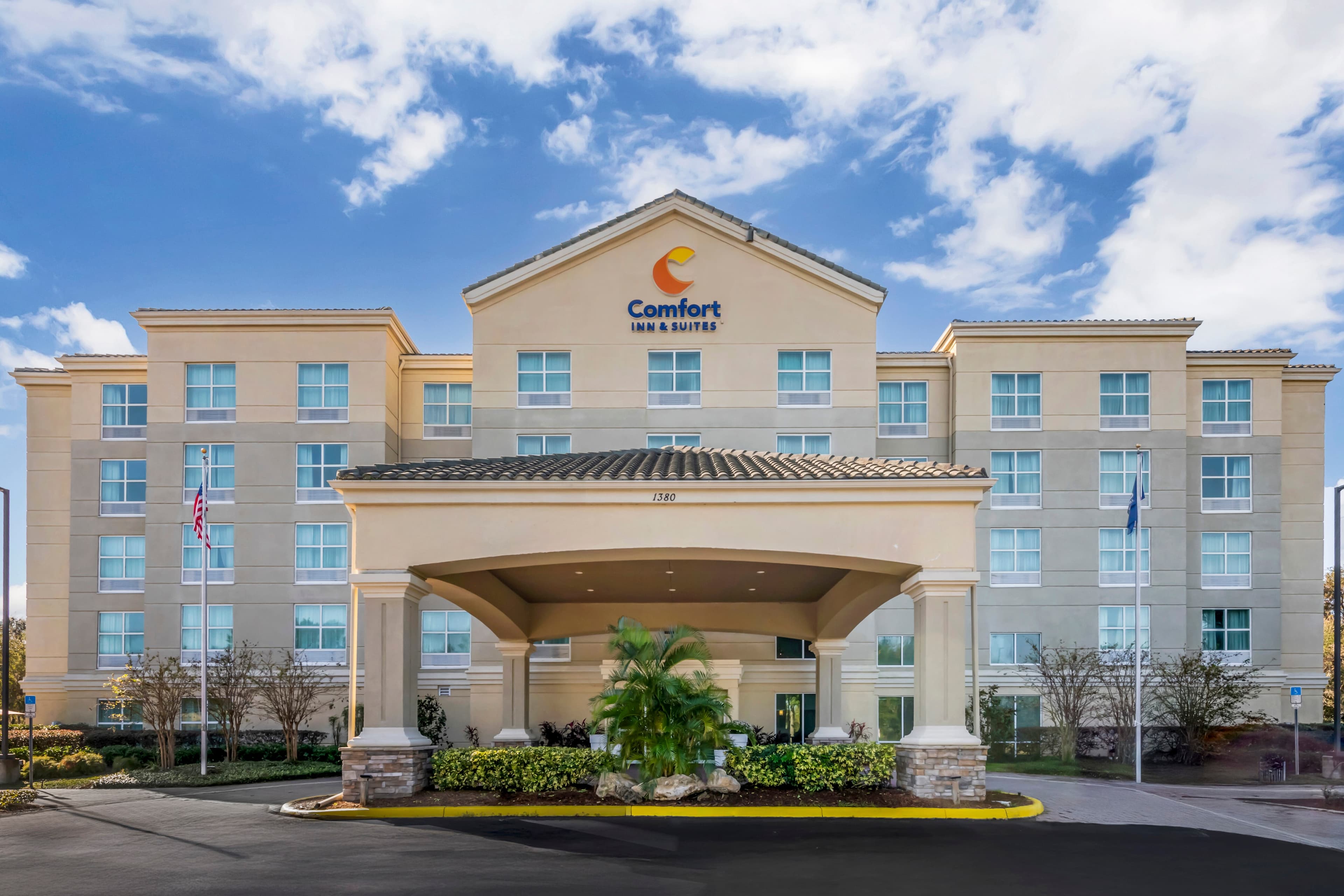 Comfort Inn & Suites Tavares North - Image 1