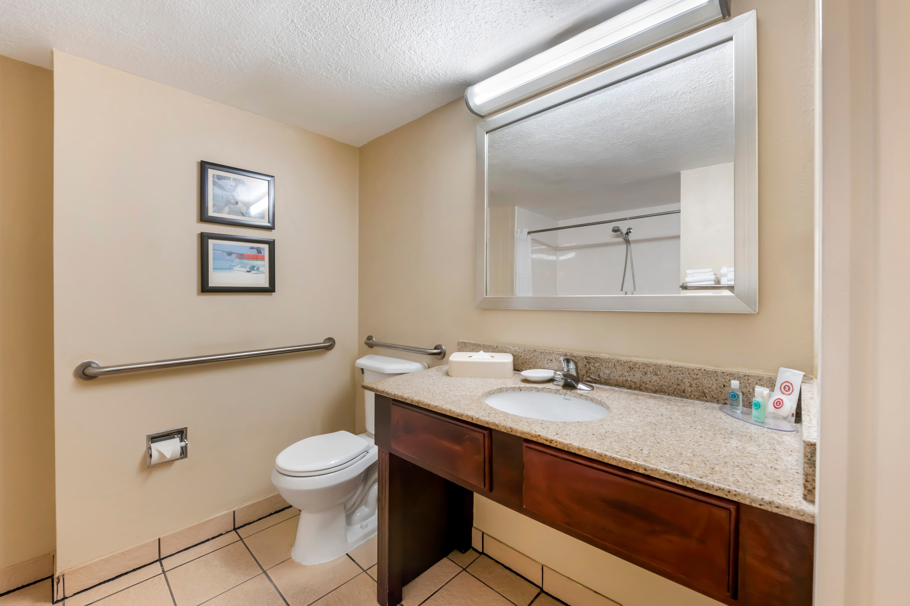 Comfort Inn & Suites Tavares North — 15