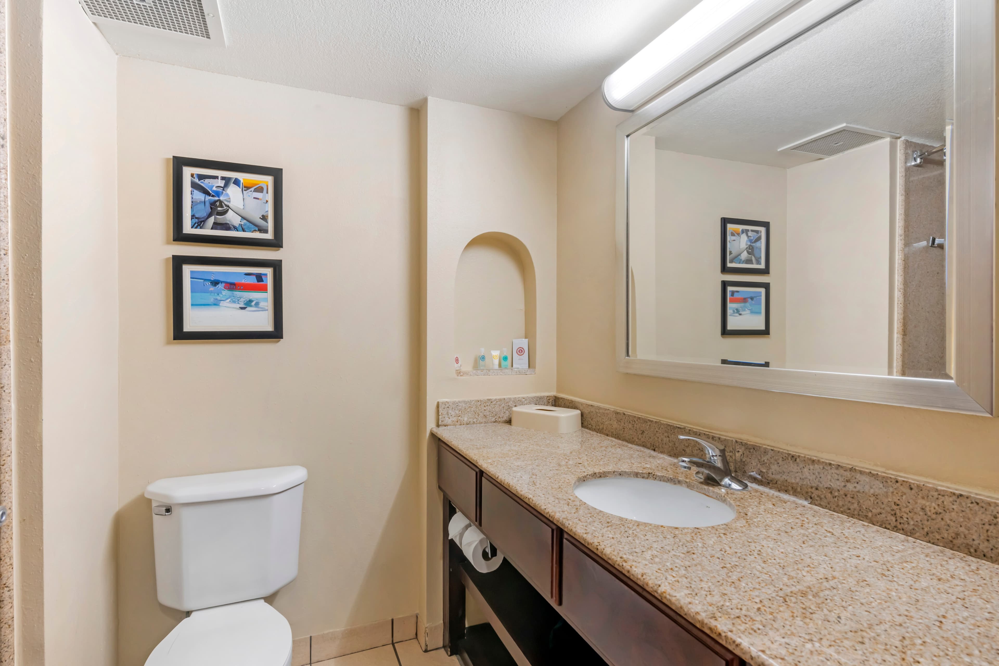 Comfort Inn & Suites Tavares North — 19