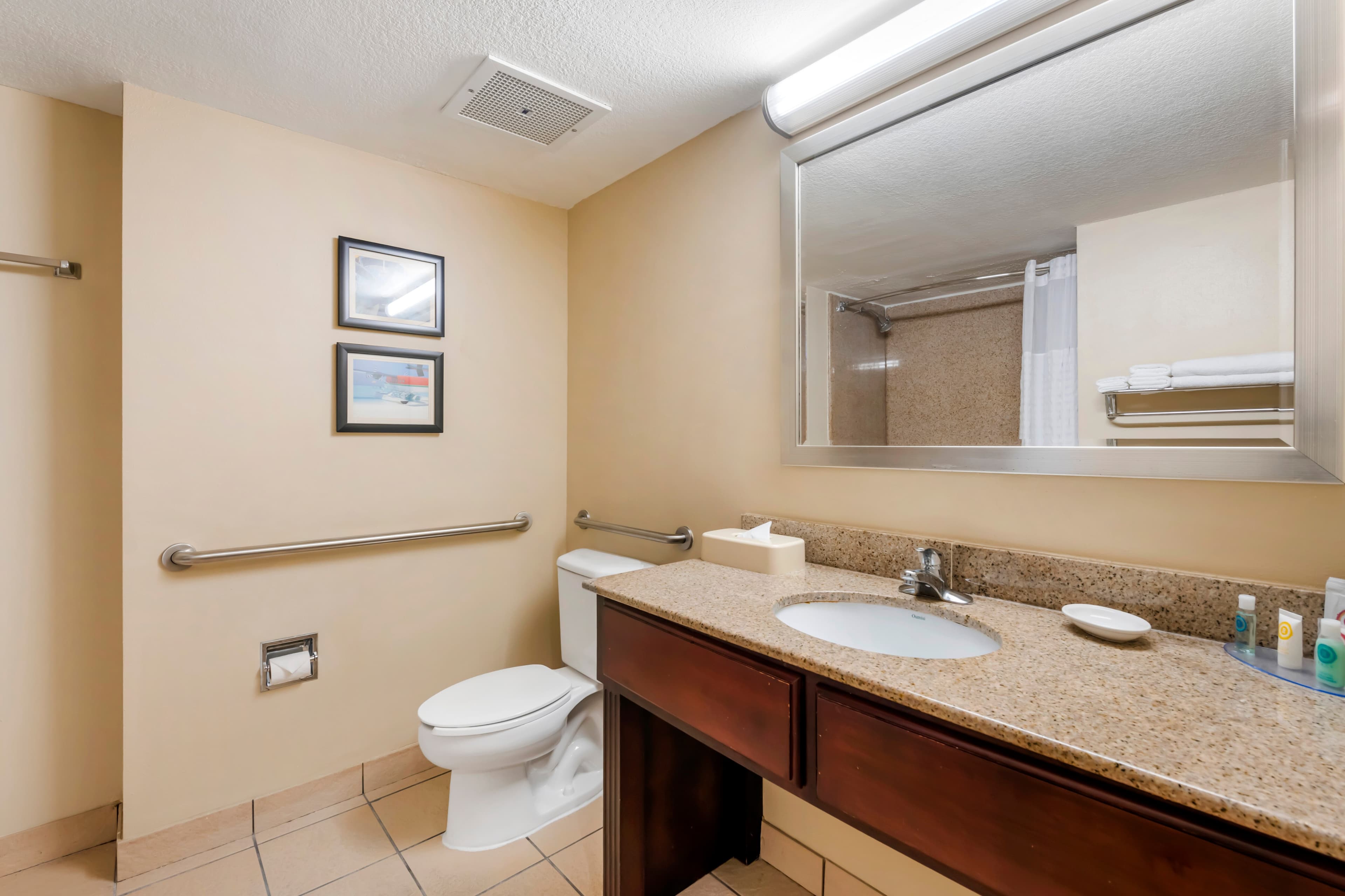 Comfort Inn & Suites Tavares North — 27