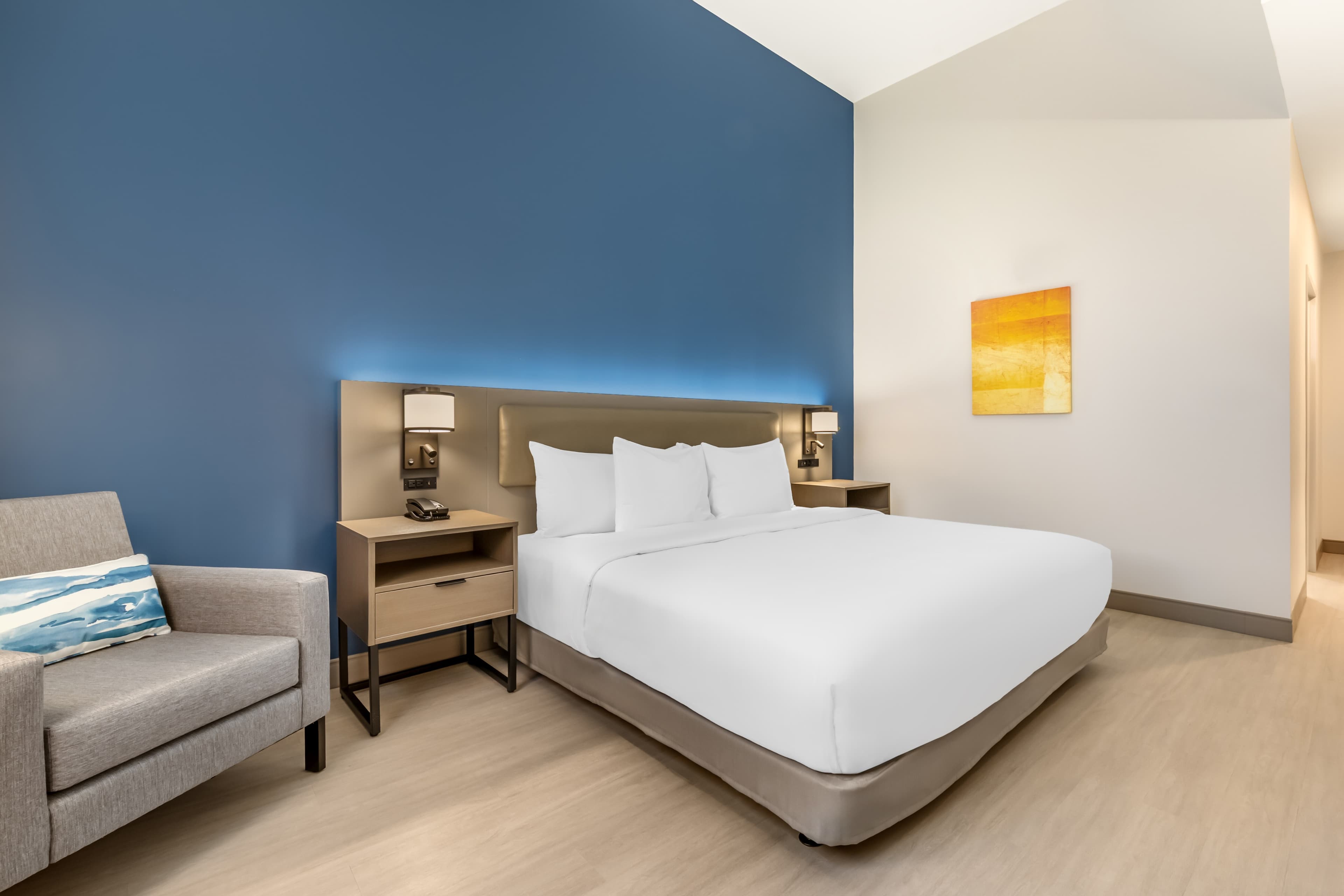 Comfort Inn & Suites Orlando Sanford Airport — 8