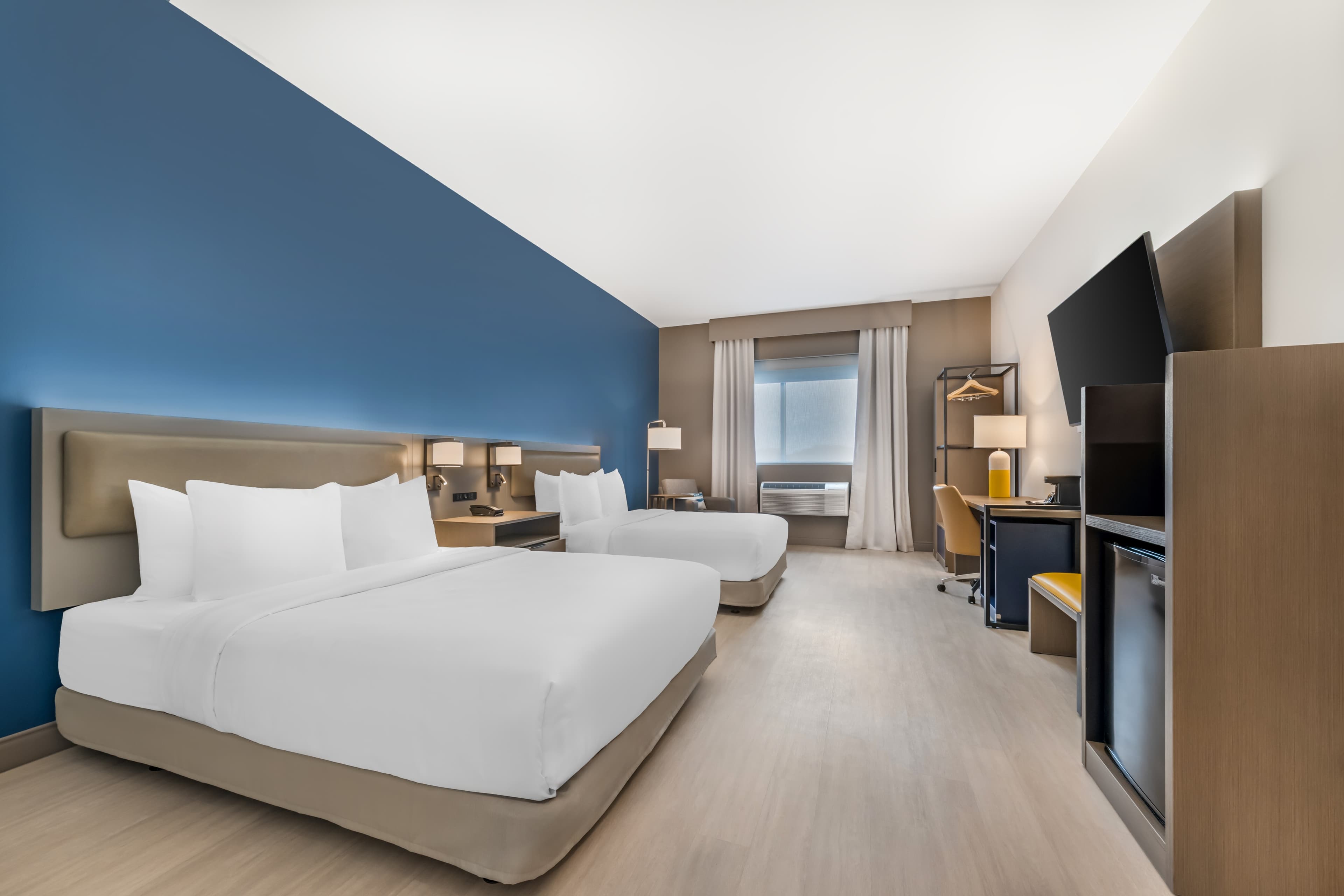 Comfort Inn & Suites Orlando Sanford Airport — 10
