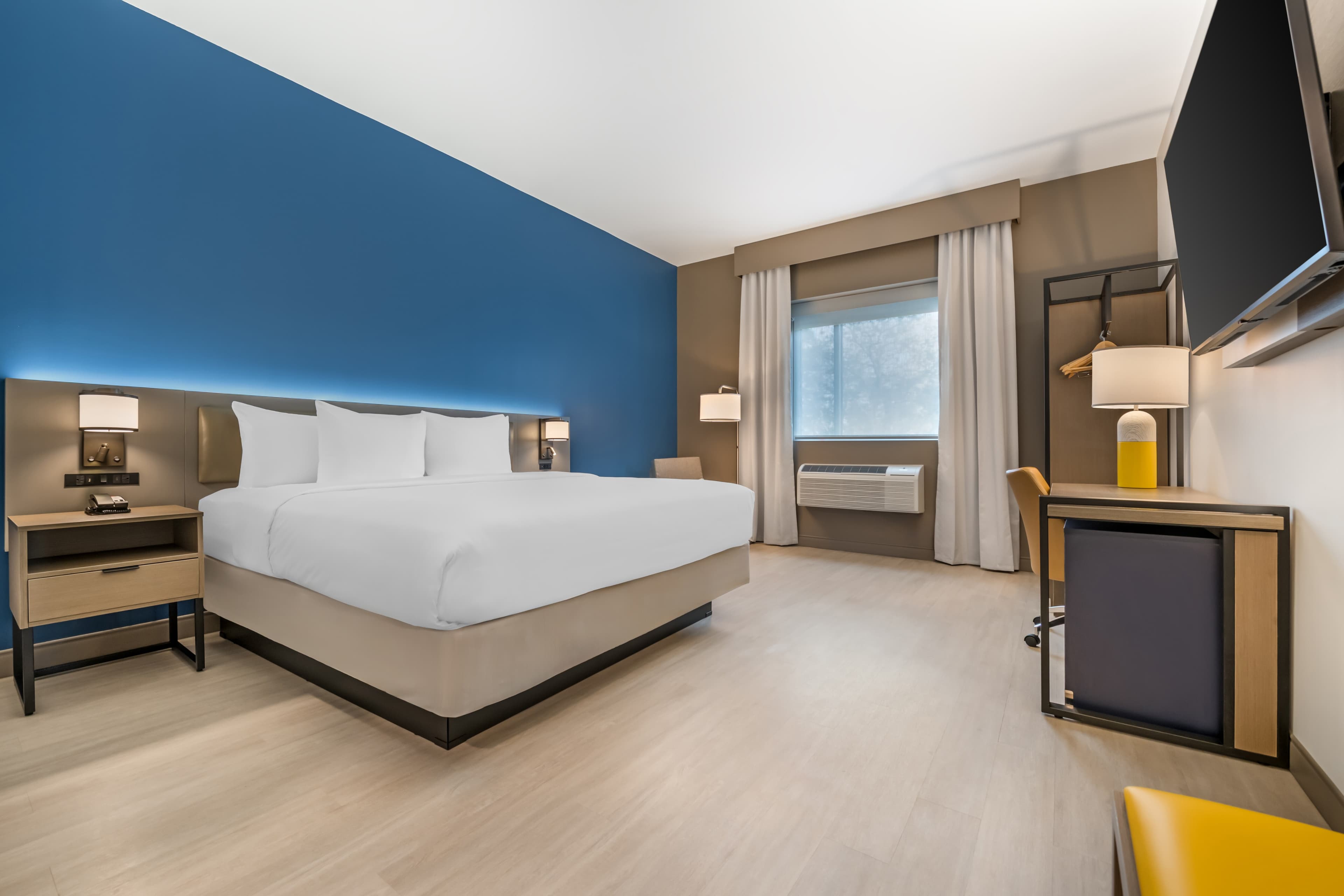Comfort Inn & Suites Orlando Sanford Airport — 14