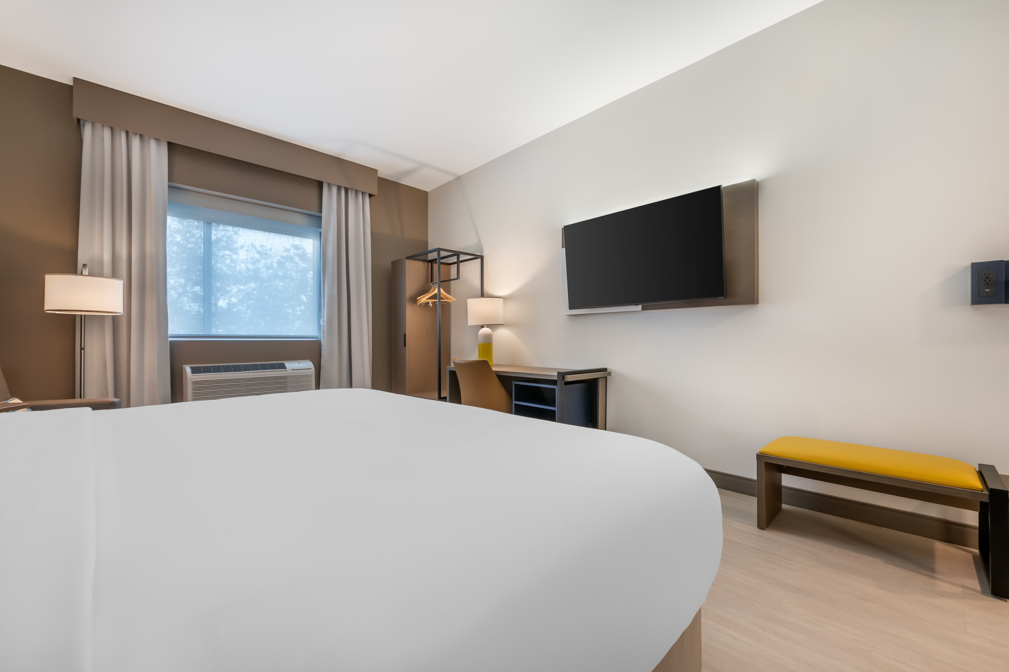 Comfort Inn & Suites Orlando Sanford Airport — 16