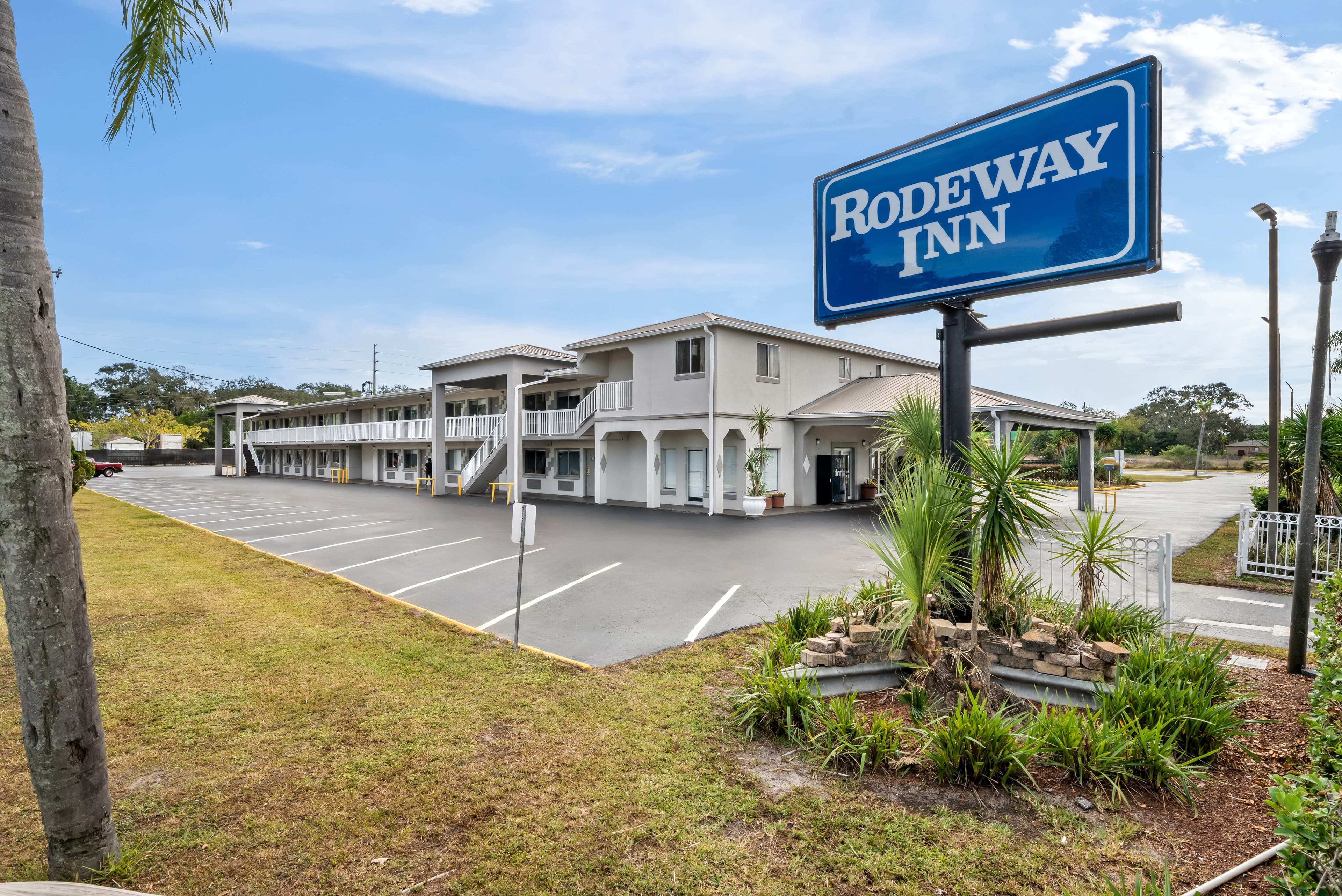 Rodeway Inn Lake Wales - Winter Haven - Image 1