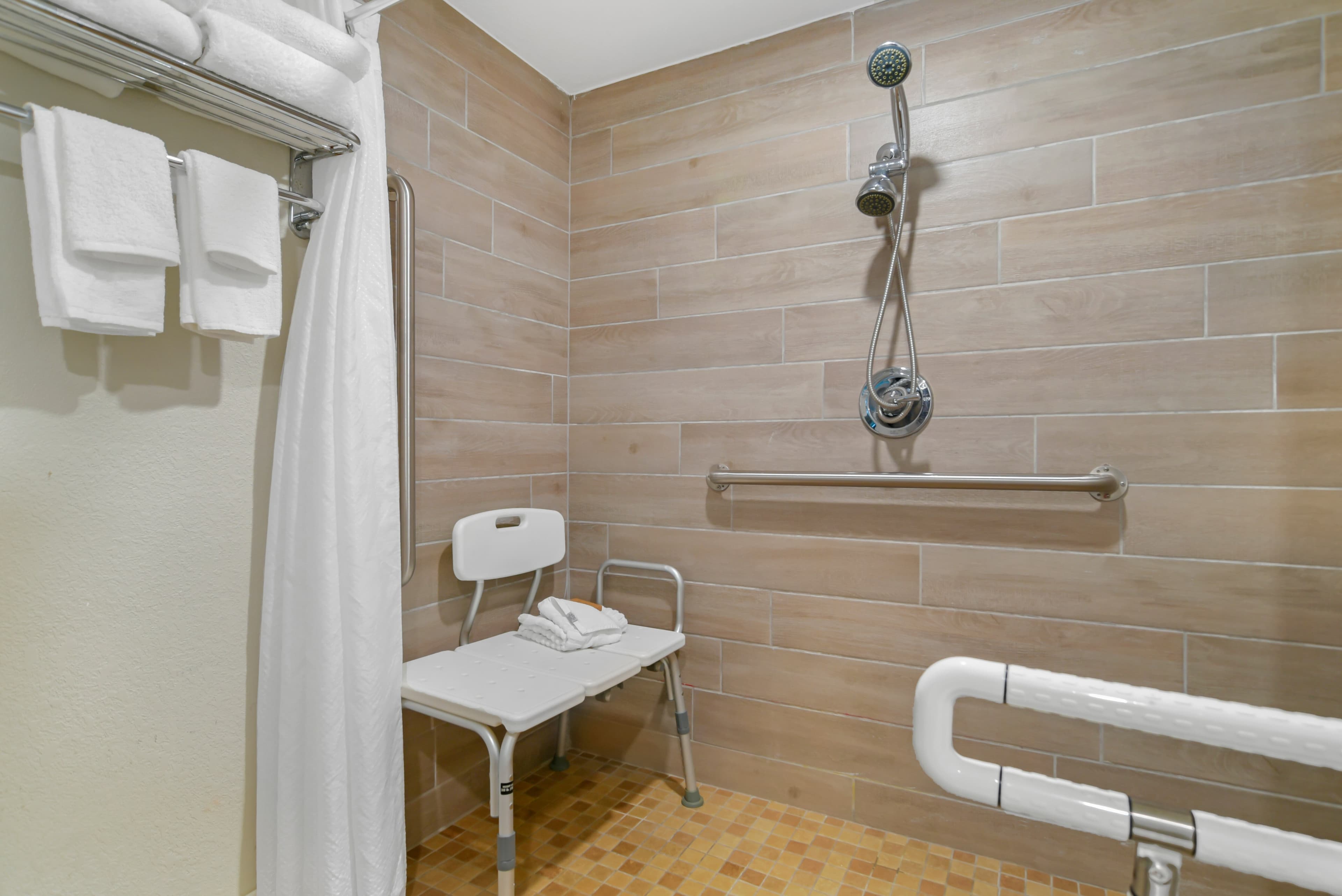 Inn on Destin Harbor, an Ascend Collection Hotel - Image 3