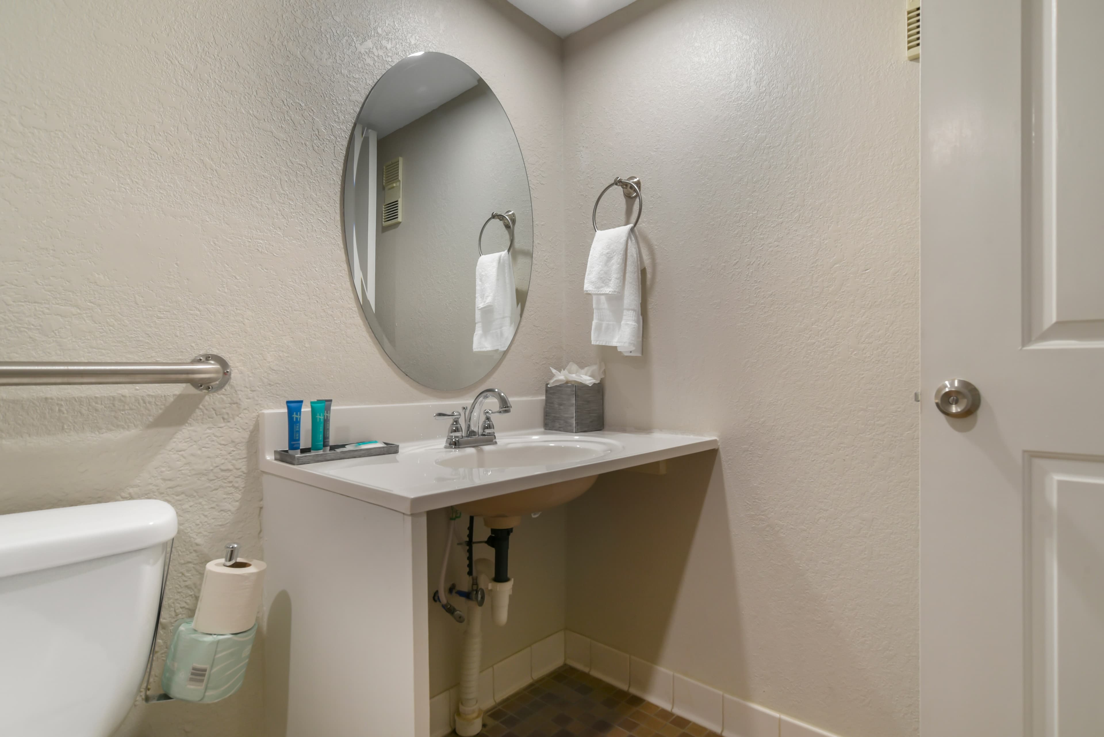 Inn on Destin Harbor, an Ascend Collection Hotel - Image 4