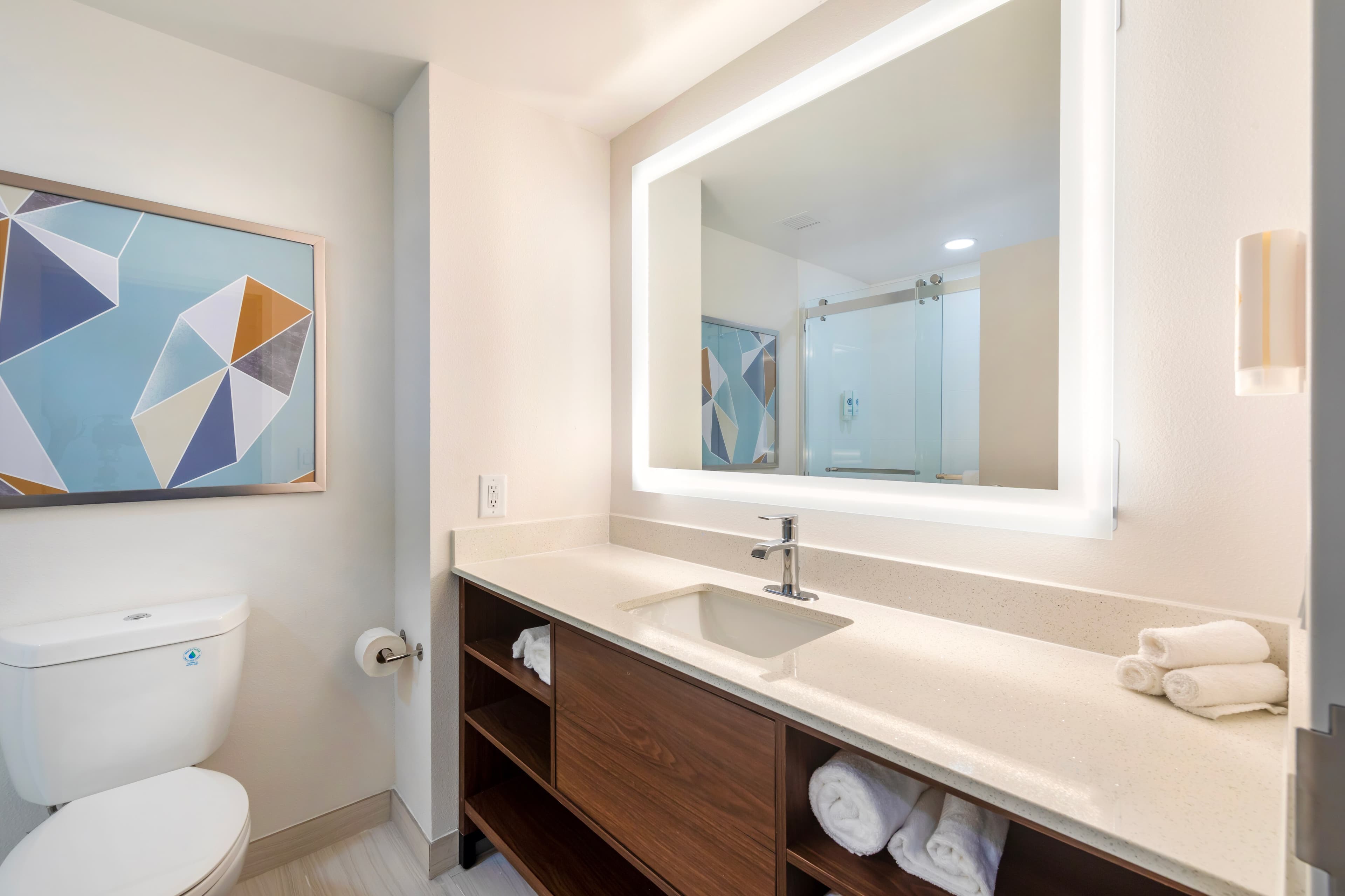 Comfort Suites Titusville near Kennedy Space Center - Image 5