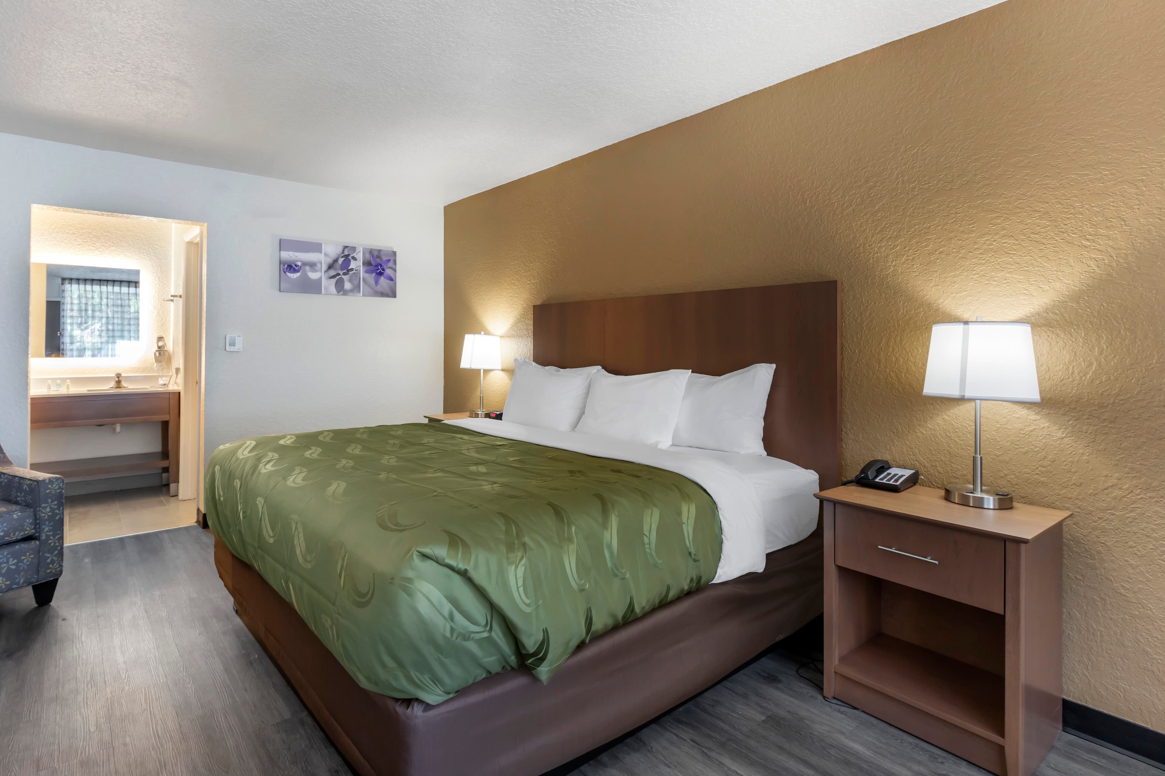 Quality Inn Saint Petersburg North-Tampa Bay — 20