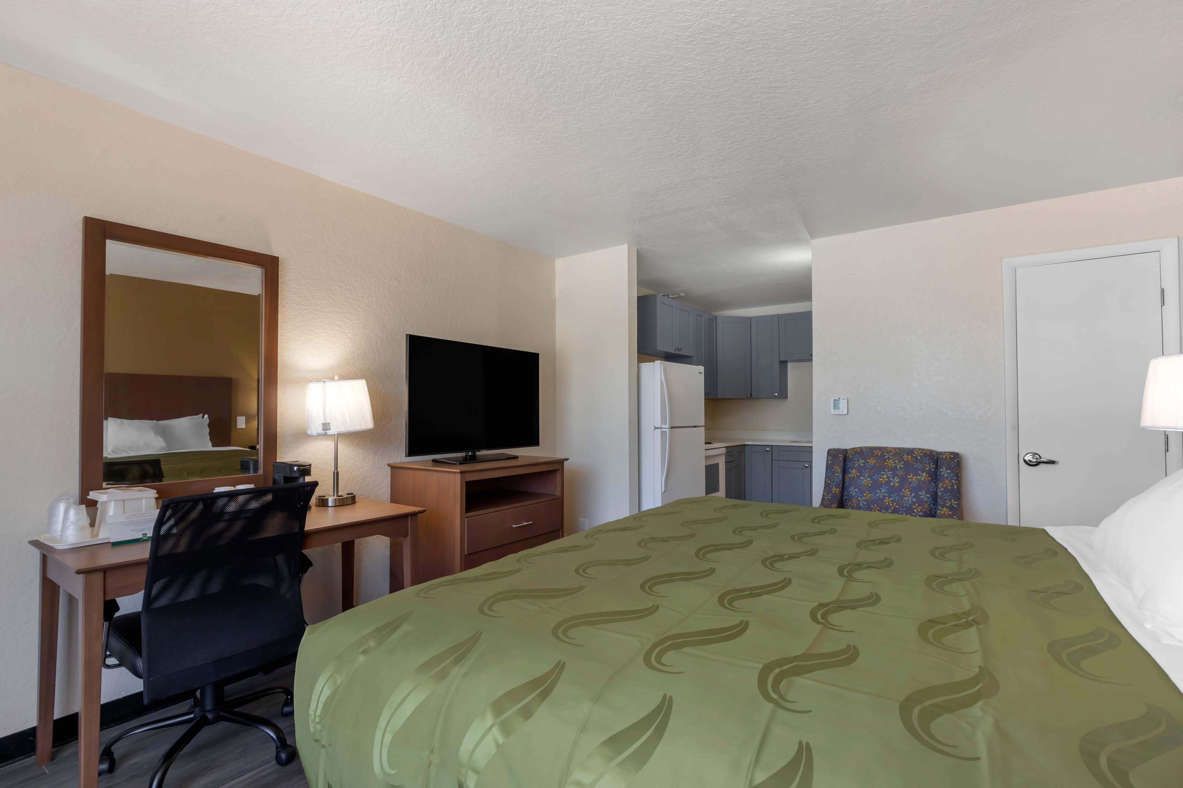 Quality Inn Saint Petersburg North-Tampa Bay - Image 4
