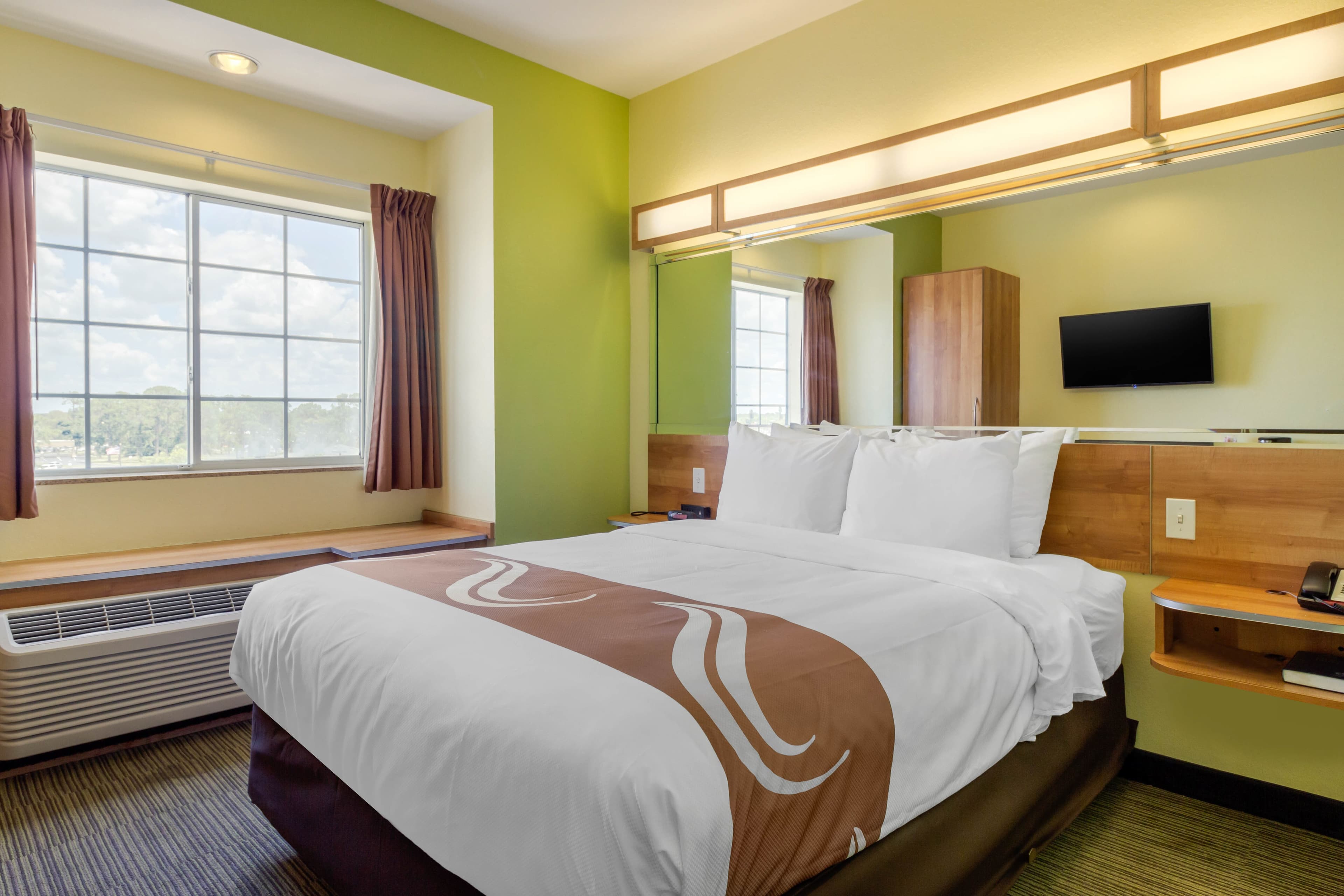 Quality Inn & Suites Lehigh Acres Fort Myers — 18