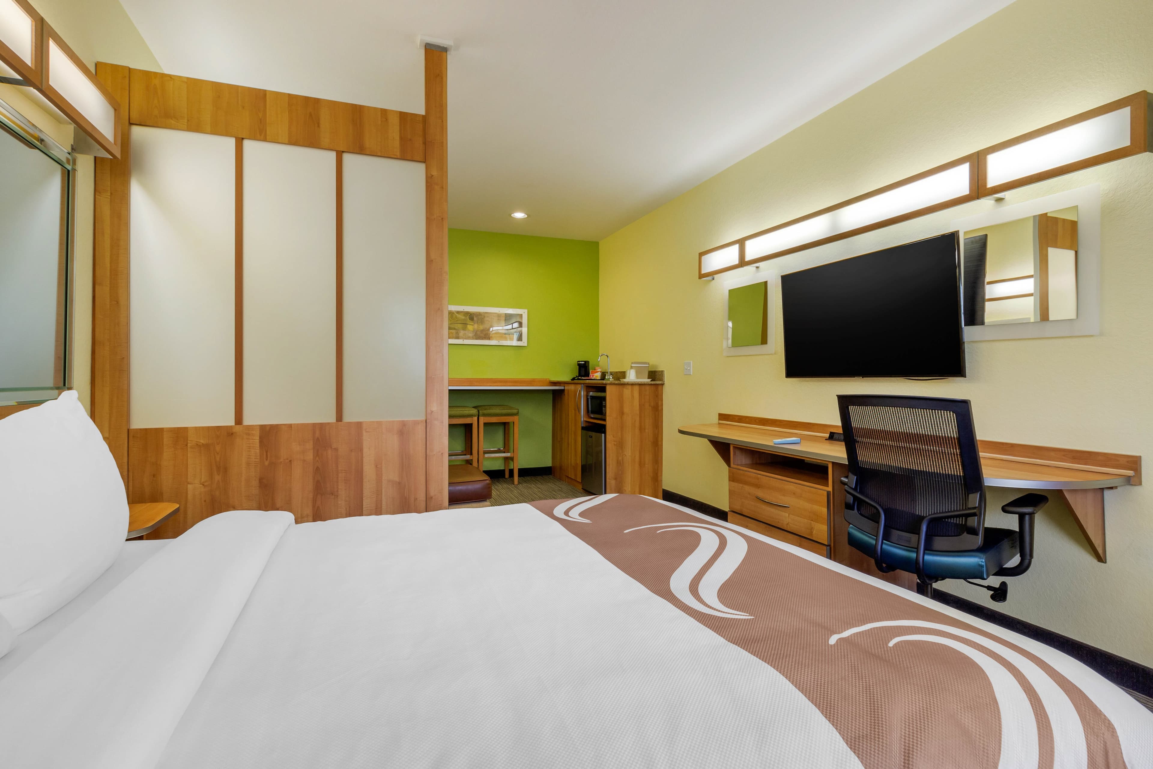 Quality Inn & Suites Lehigh Acres Fort Myers - Image 5