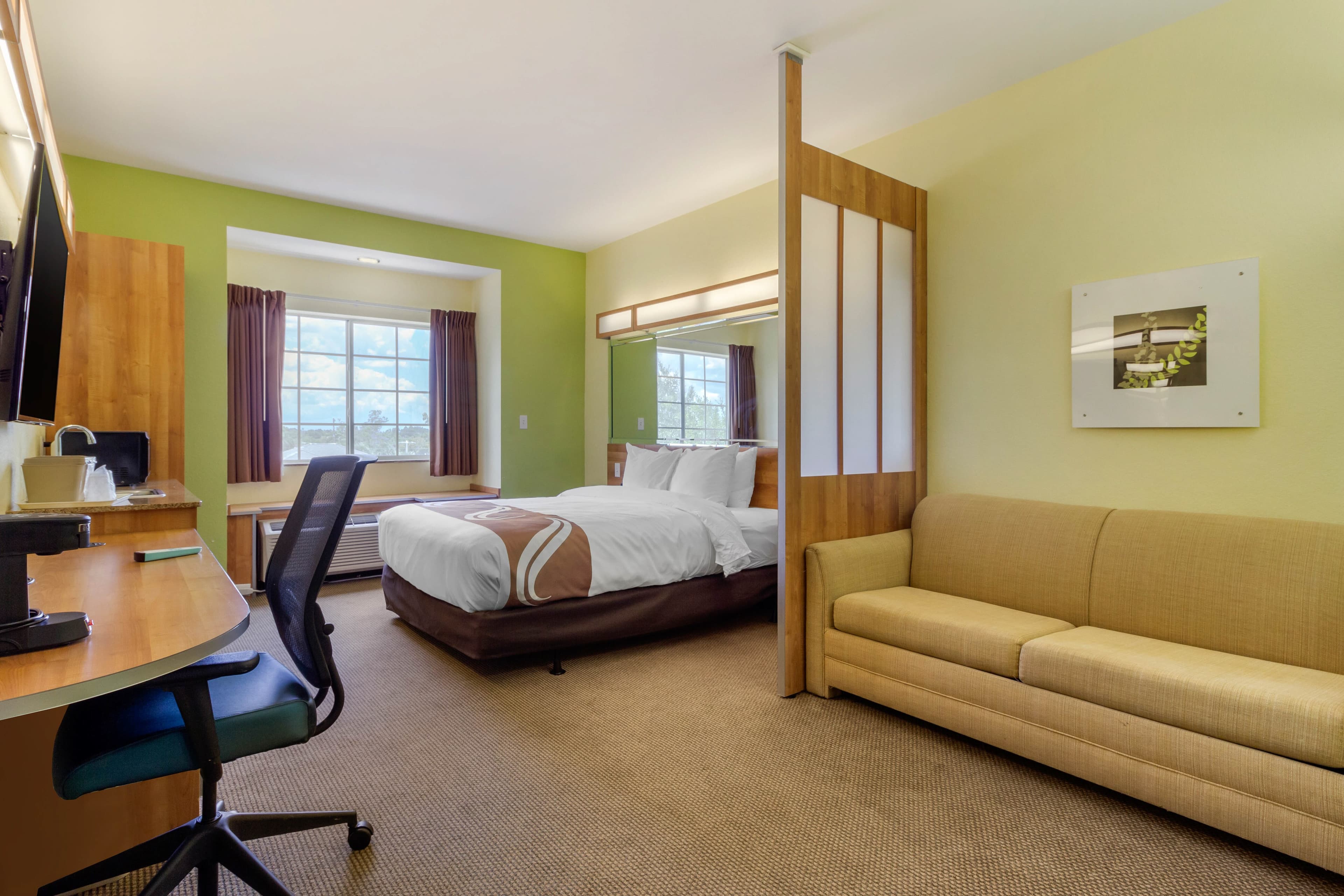 Quality Inn & Suites Lehigh Acres Fort Myers — 26