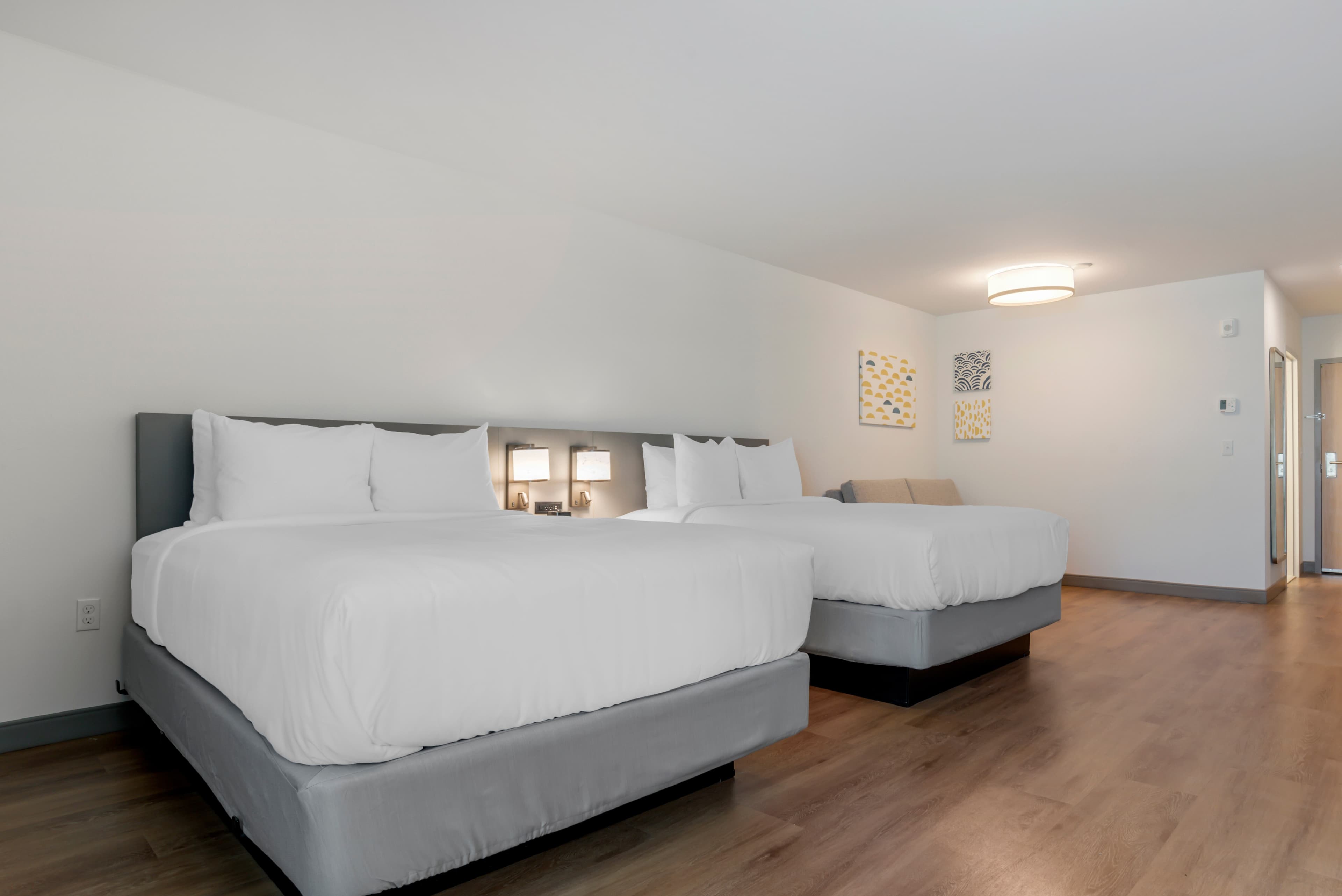 Comfort Inn & Suites Panama City Beach - Pier Park Area — 32