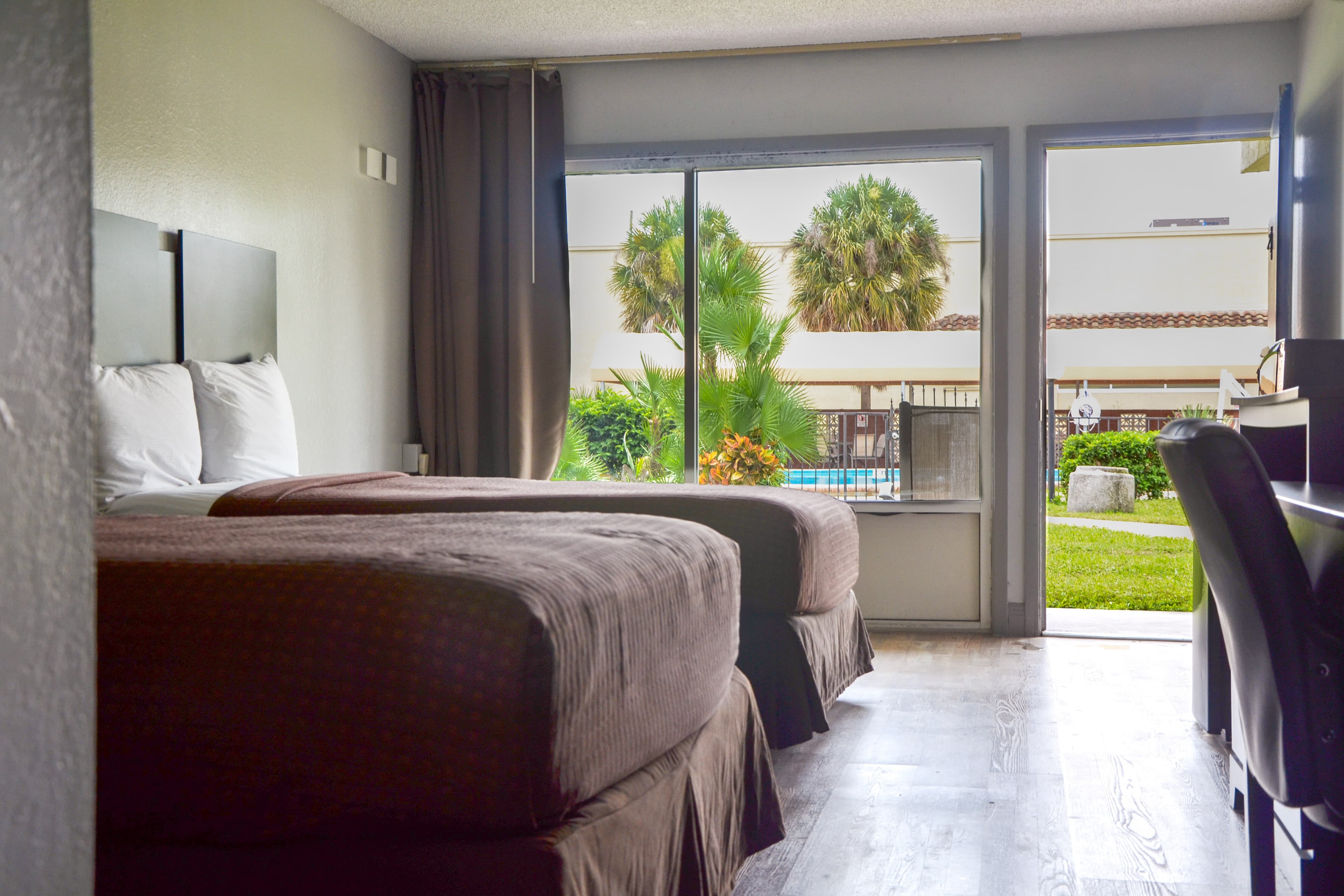 Rodeway Inn Sun City Center - Image 3