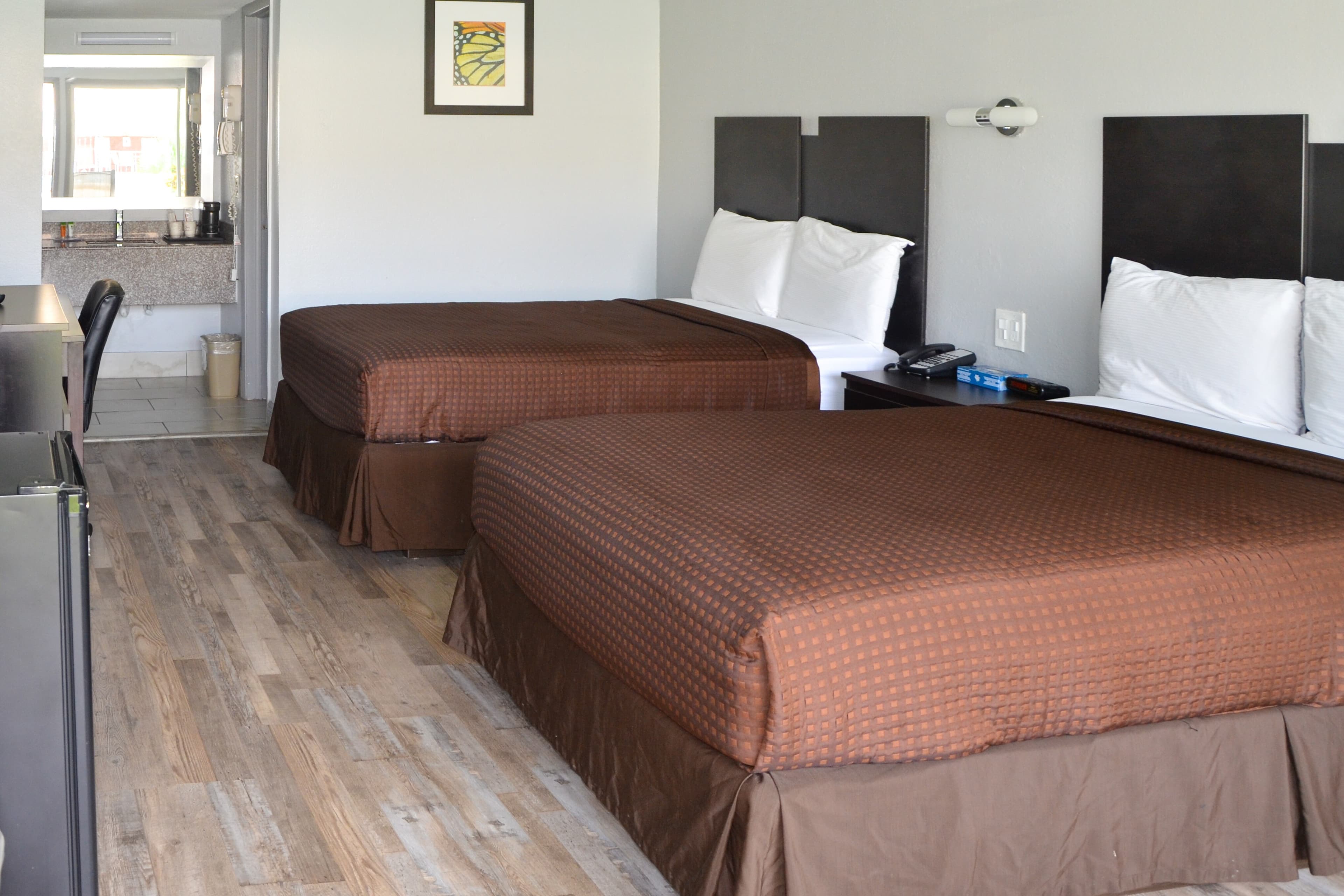 Rodeway Inn Sun City Center - Image 5