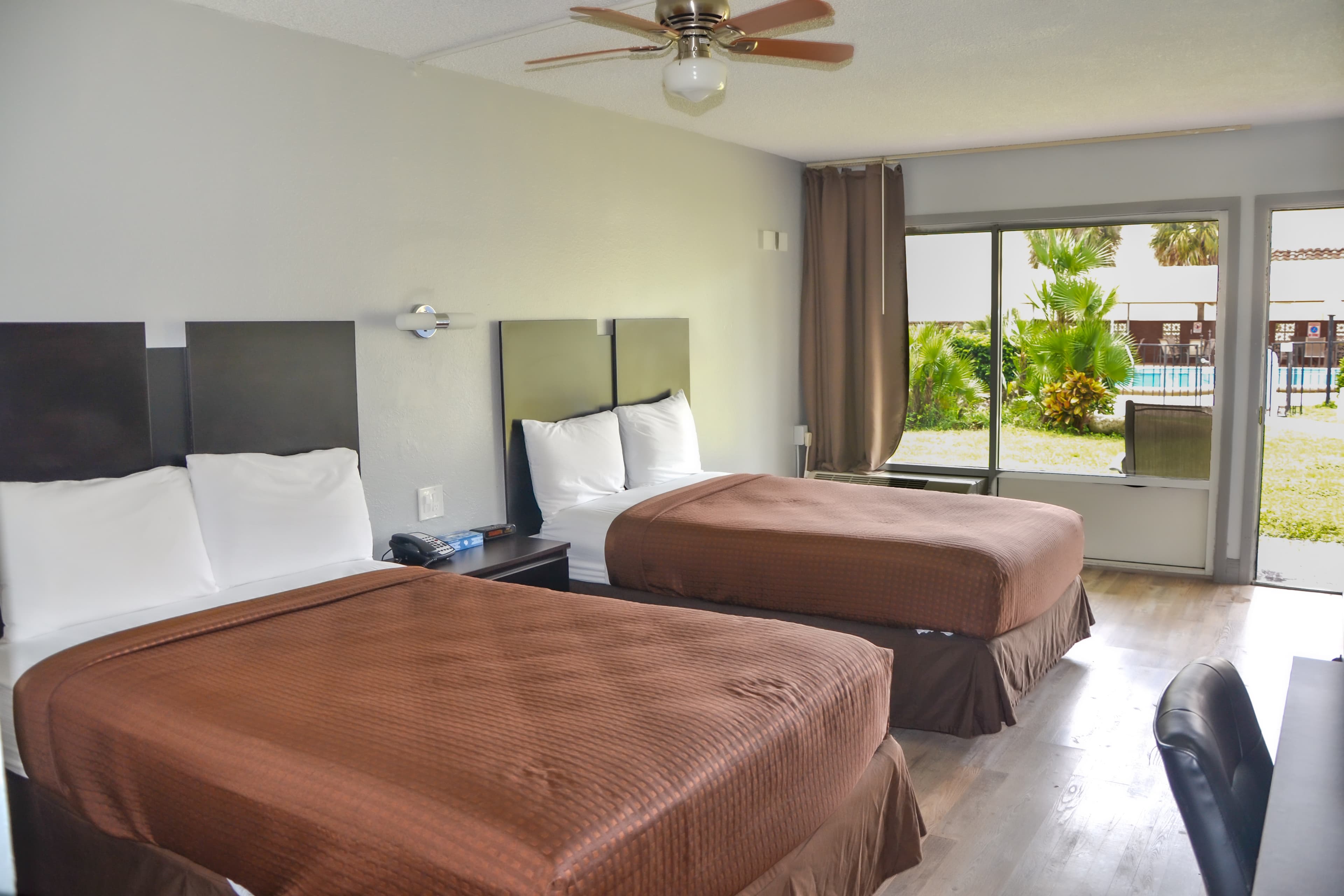 Rodeway Inn Sun City Center — 7