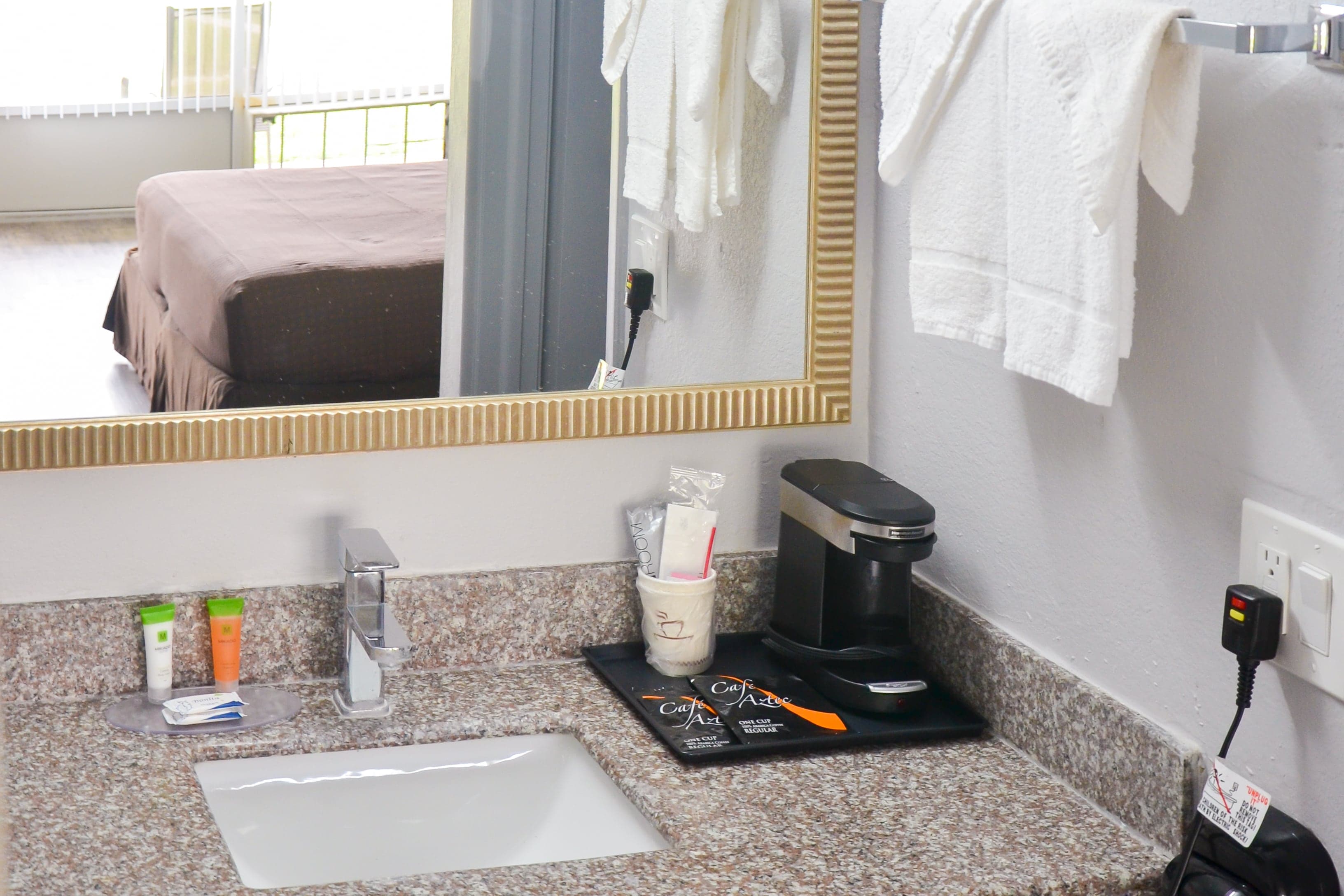 Rodeway Inn Sun City Center — 23