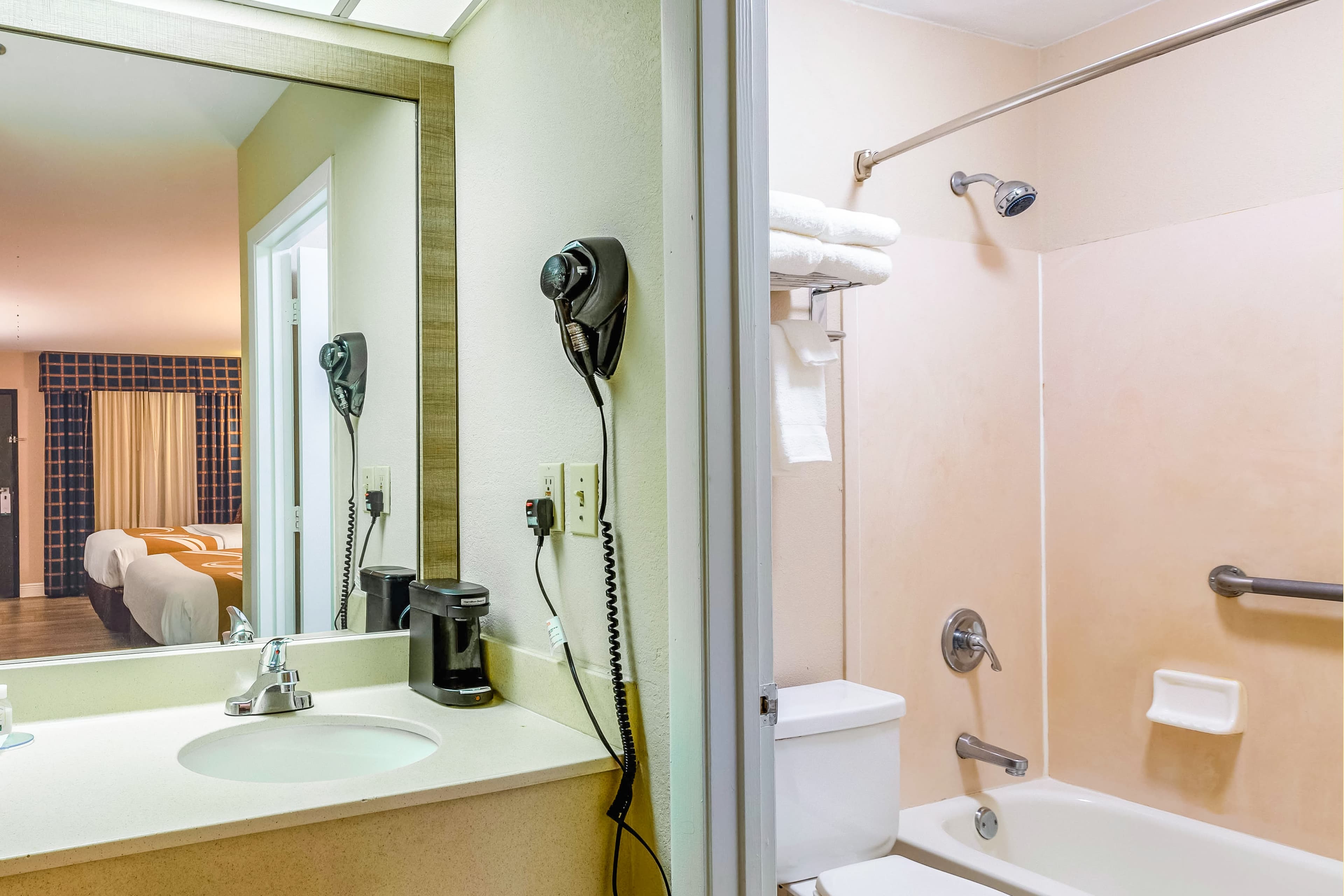 Quality Inn Quincy - Tallahassee West — 17