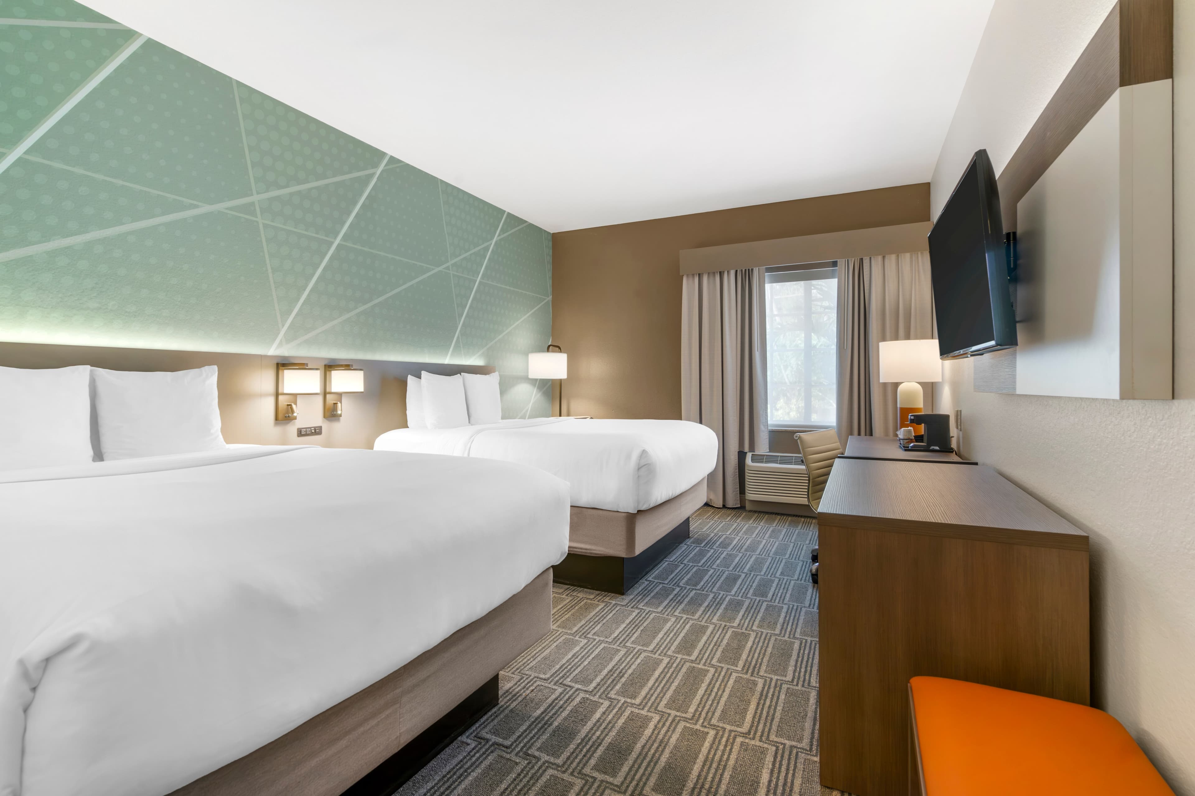 Comfort Inn & Suites Port Charlotte-Punta Gorda — 6