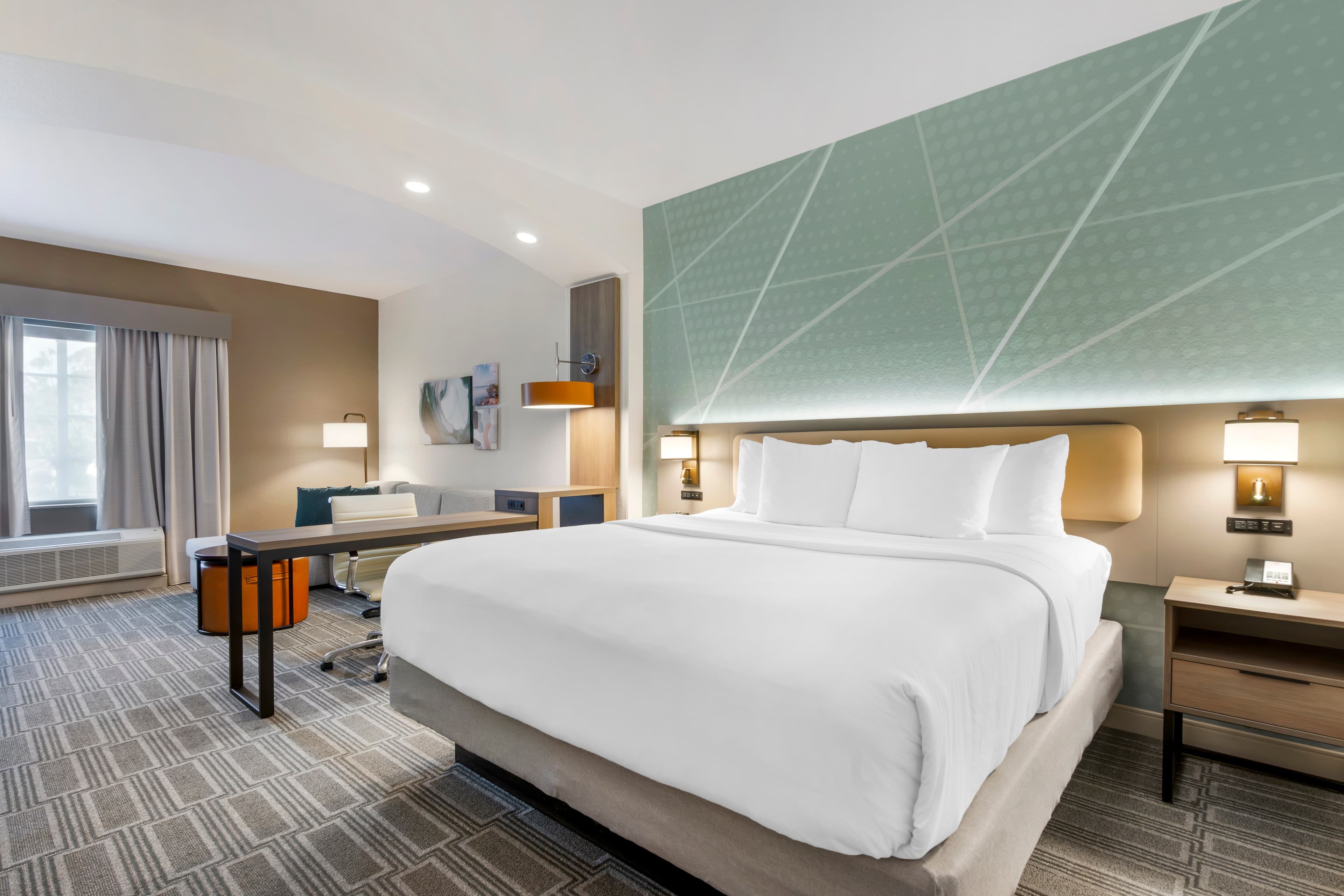 Comfort Inn & Suites Port Charlotte-Punta Gorda — 18