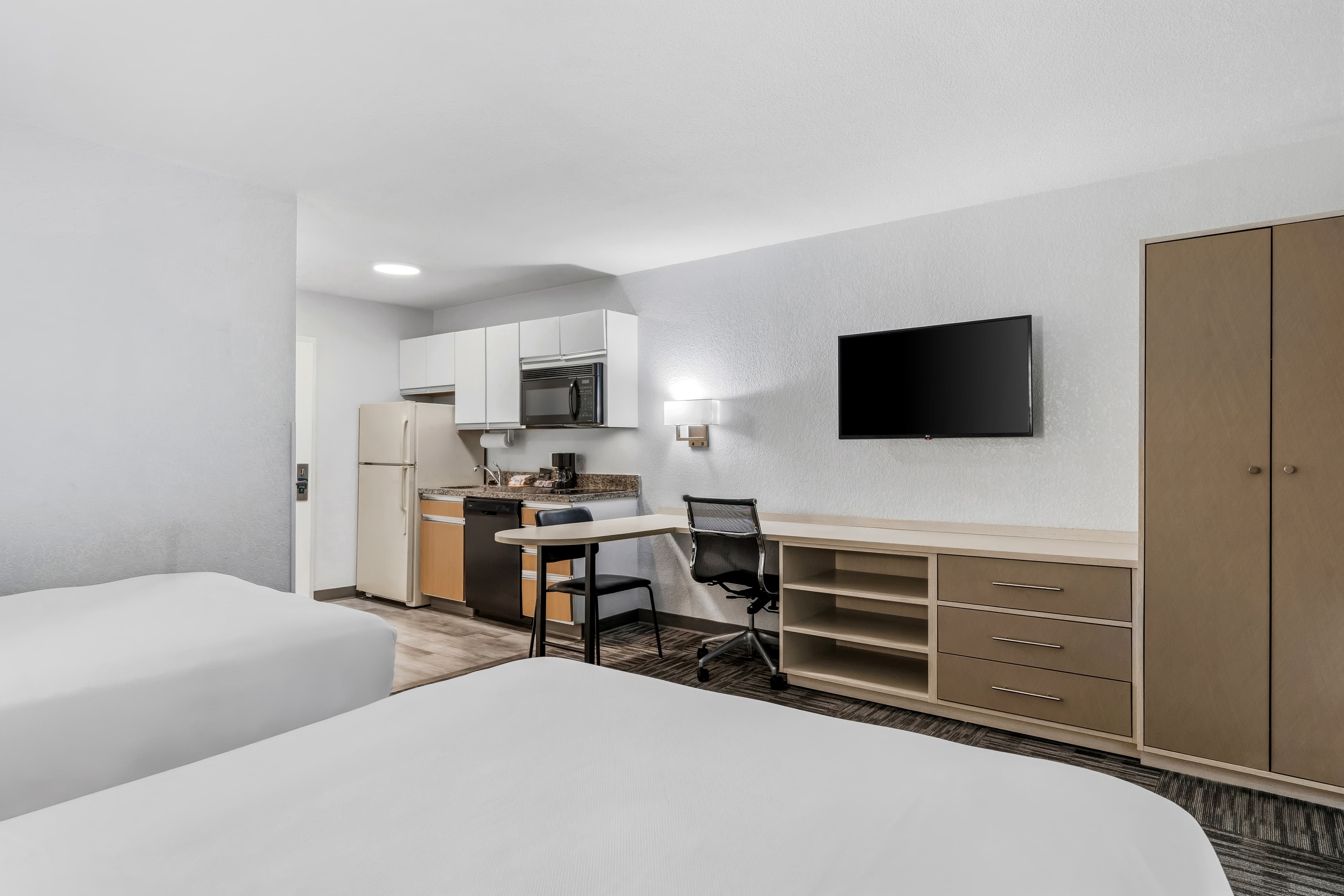 MainStay Suites Orlando Altamonte Springs — 4