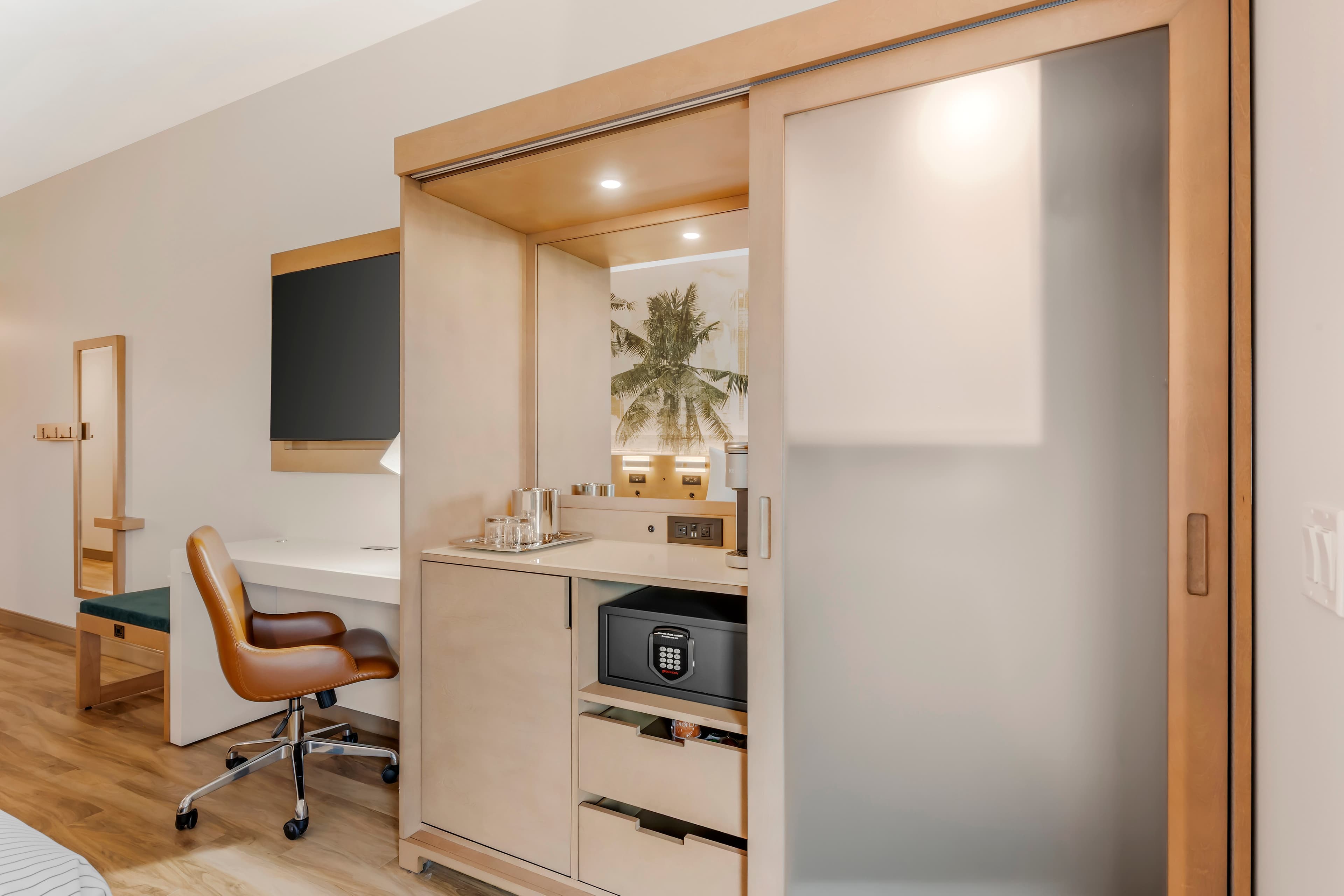 Cambria Hotel Tampa-Brandon — 29