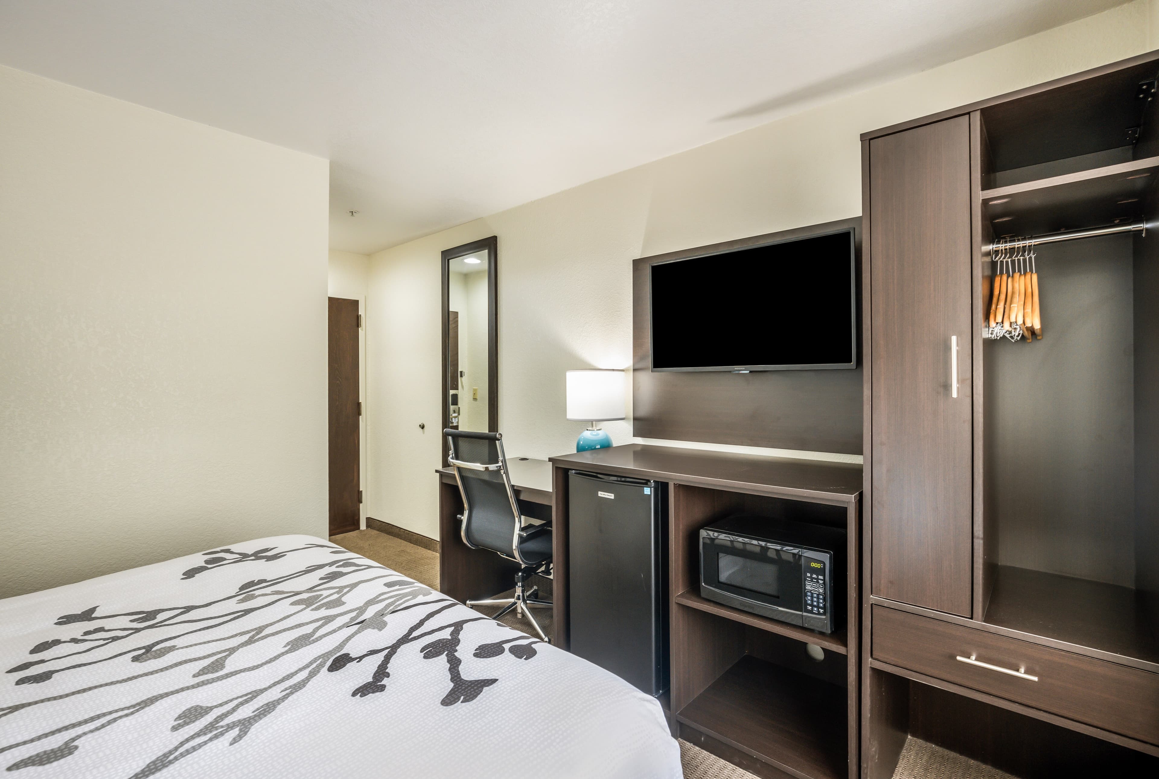 Sleep Inn & Suites Tallahassee-Capitol — 29