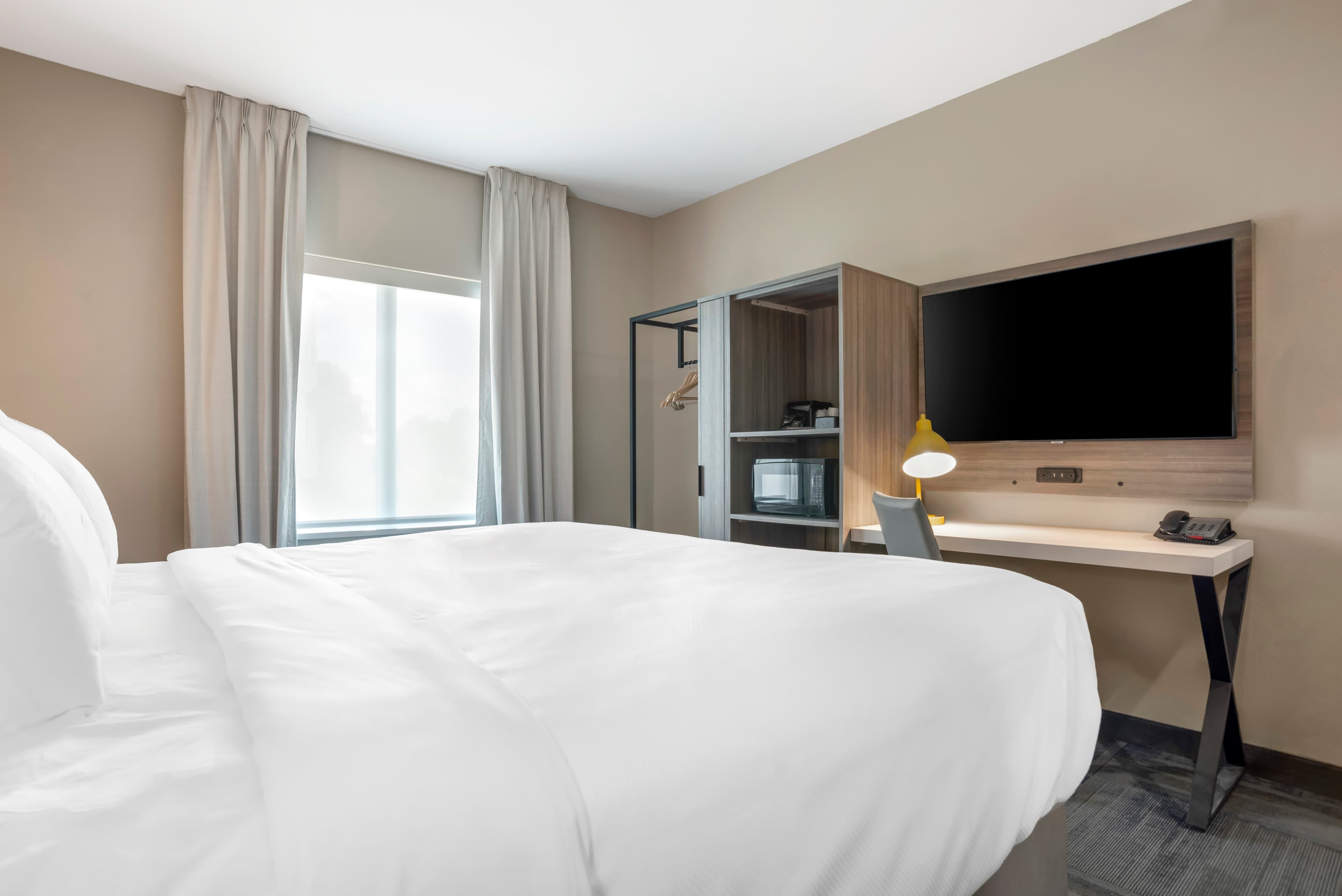 Comfort Inn & Suites Destin near Henderson Beach — 15
