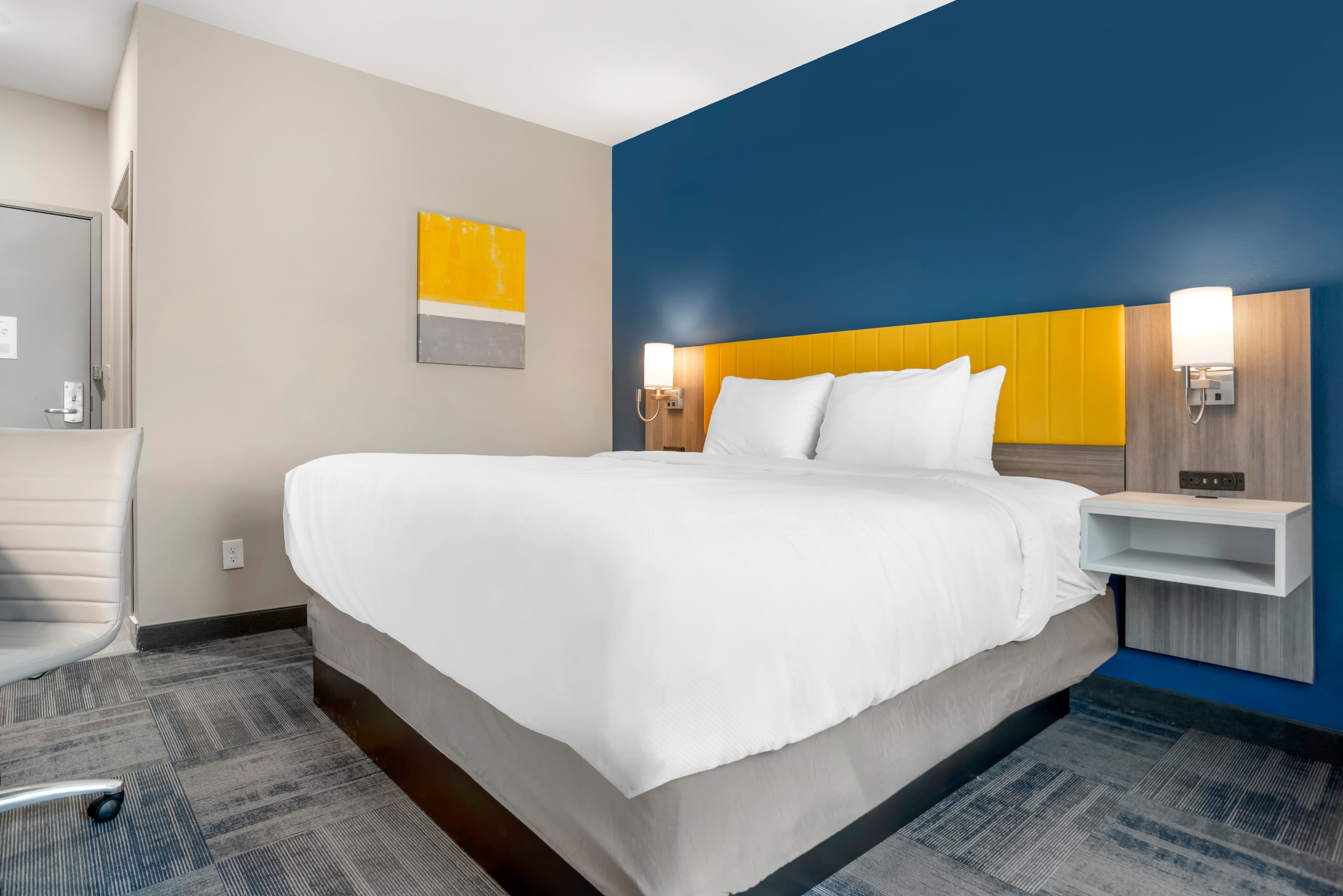 Comfort Inn & Suites Destin near Henderson Beach — 16