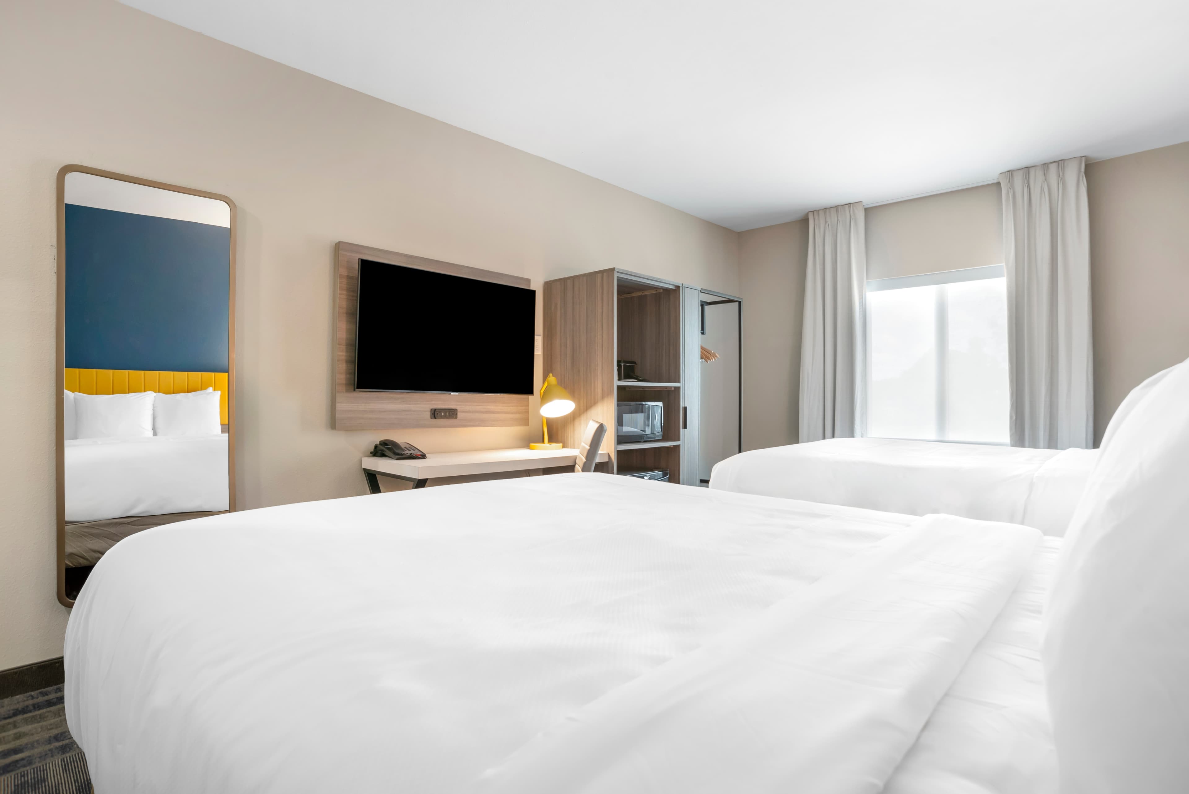 Comfort Inn & Suites Destin near Henderson Beach — 20