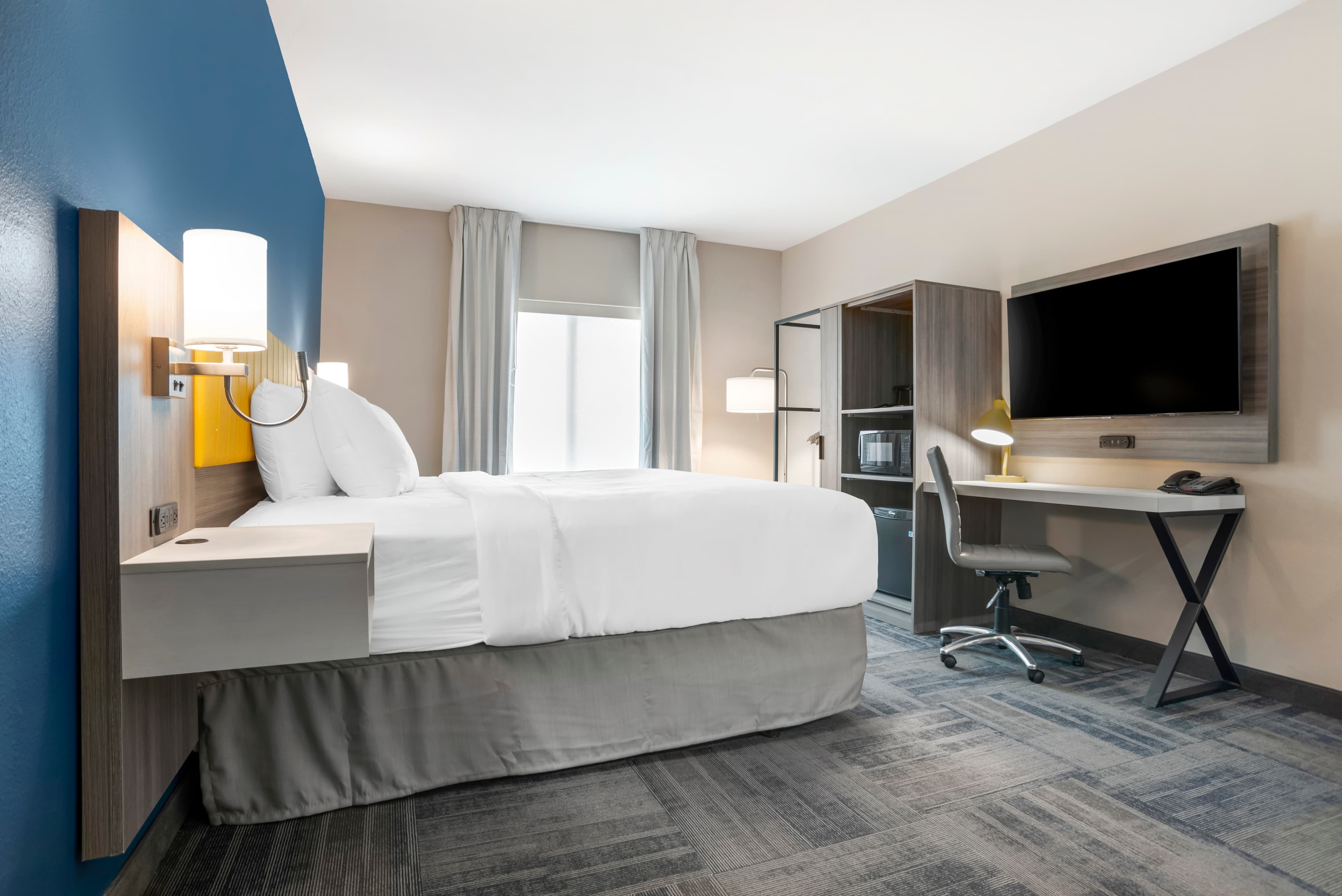 Comfort Inn & Suites Destin near Henderson Beach — 24
