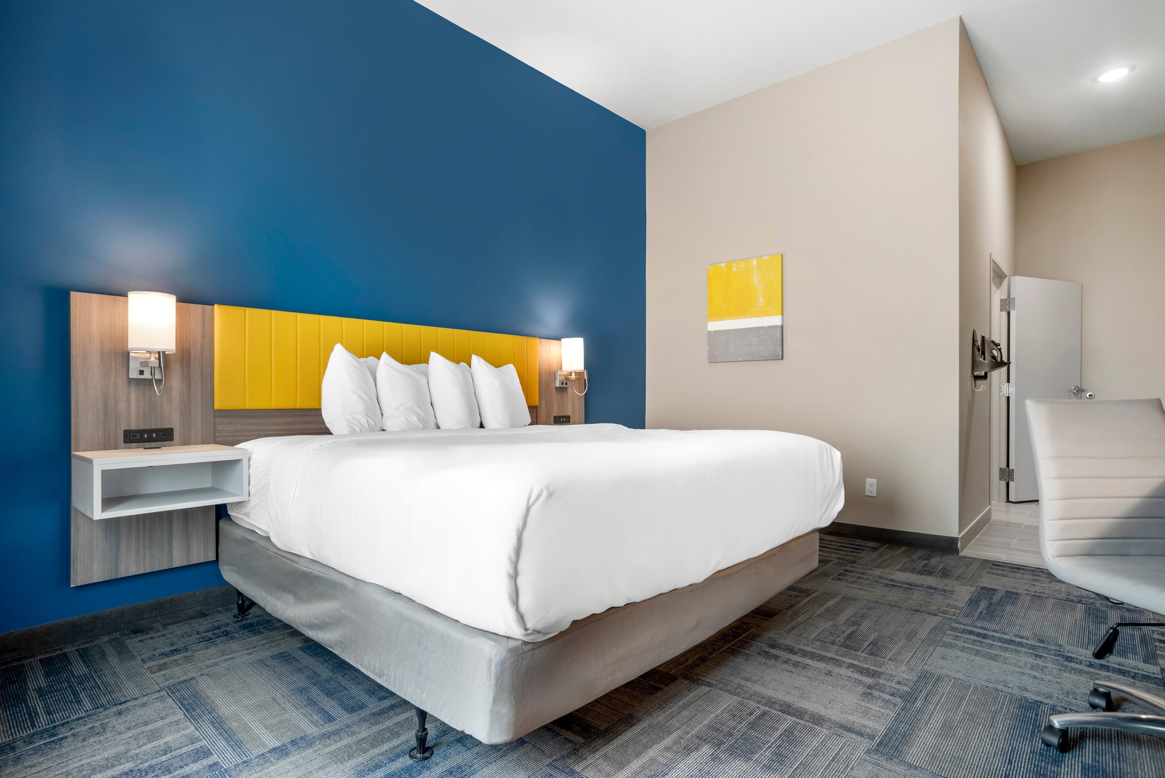 Comfort Inn & Suites Destin near Henderson Beach — 11