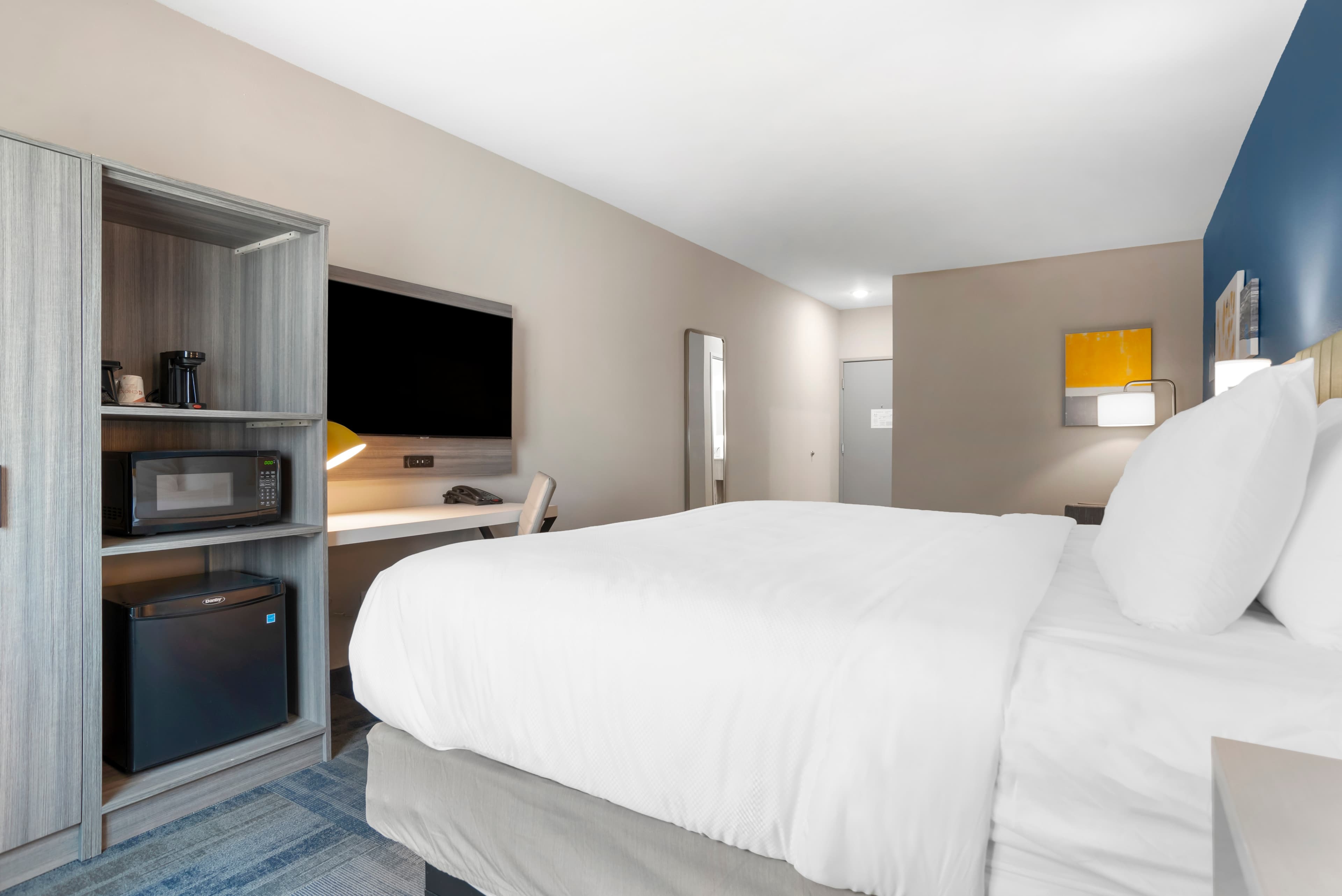 Comfort Inn & Suites Destin near Henderson Beach — 32
