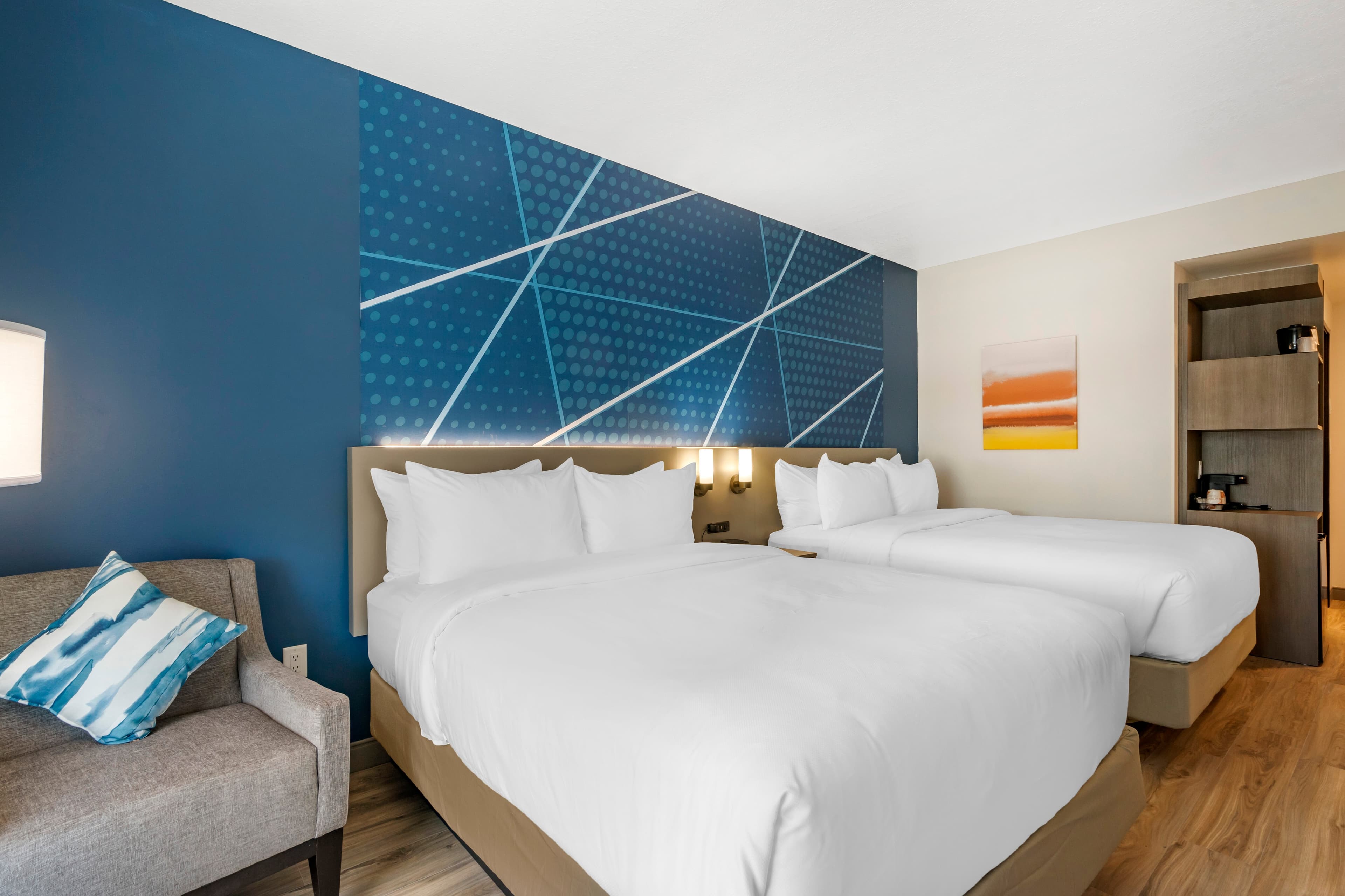 Comfort Inn & Suites New Port Richey Downtown District — 8