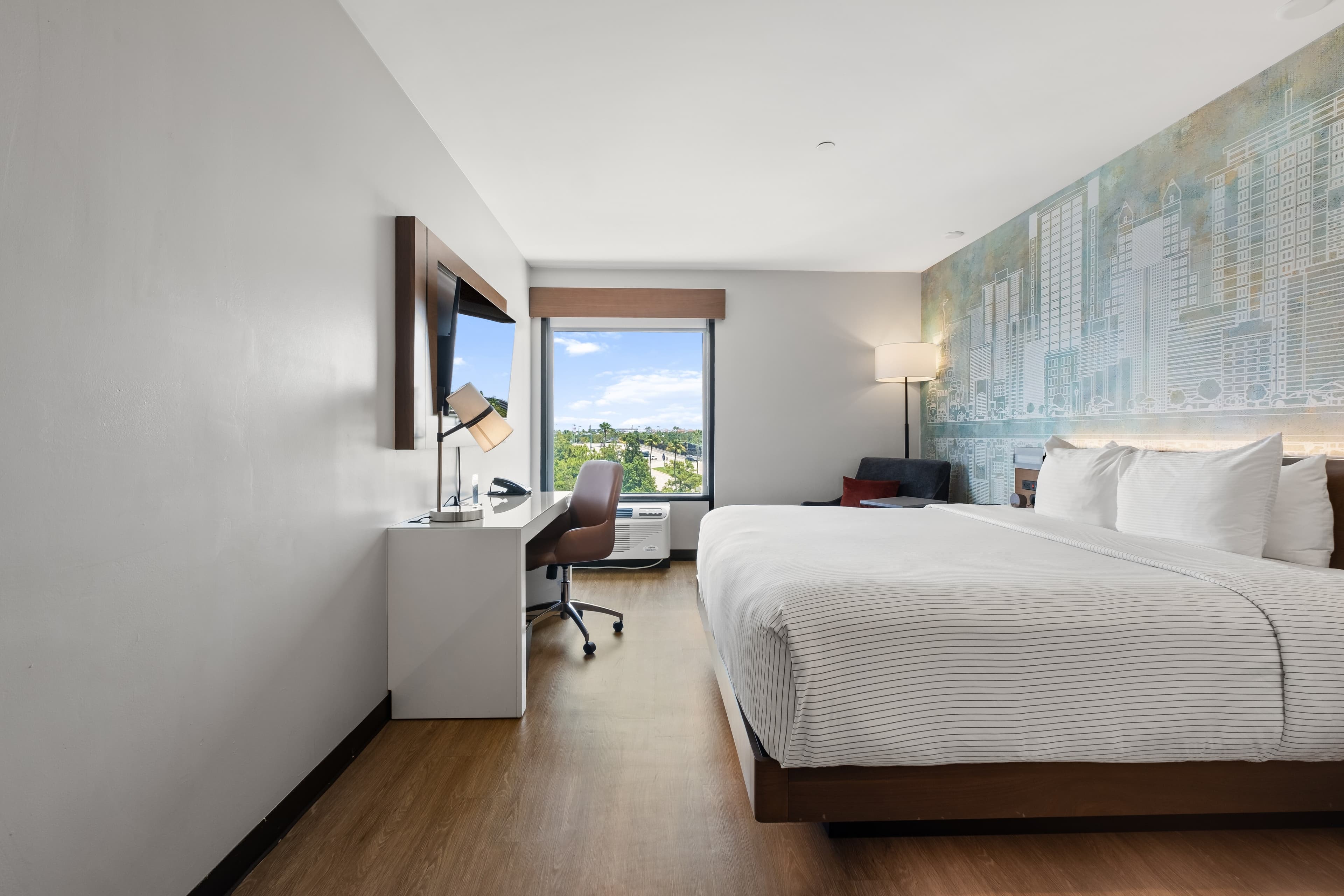 Cambria Hotel Orlando Universal Blvd — 7