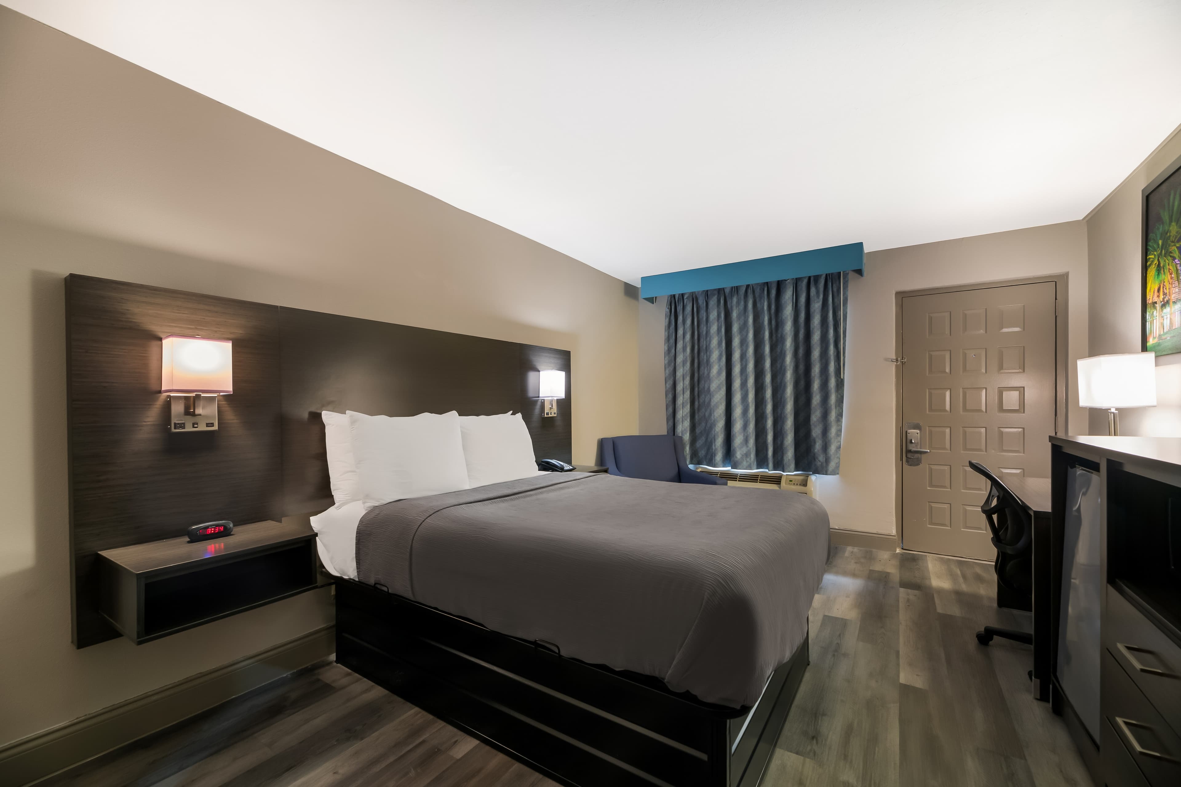 Quality Inn & Suites Altamonte Springs Orlando-North — 13