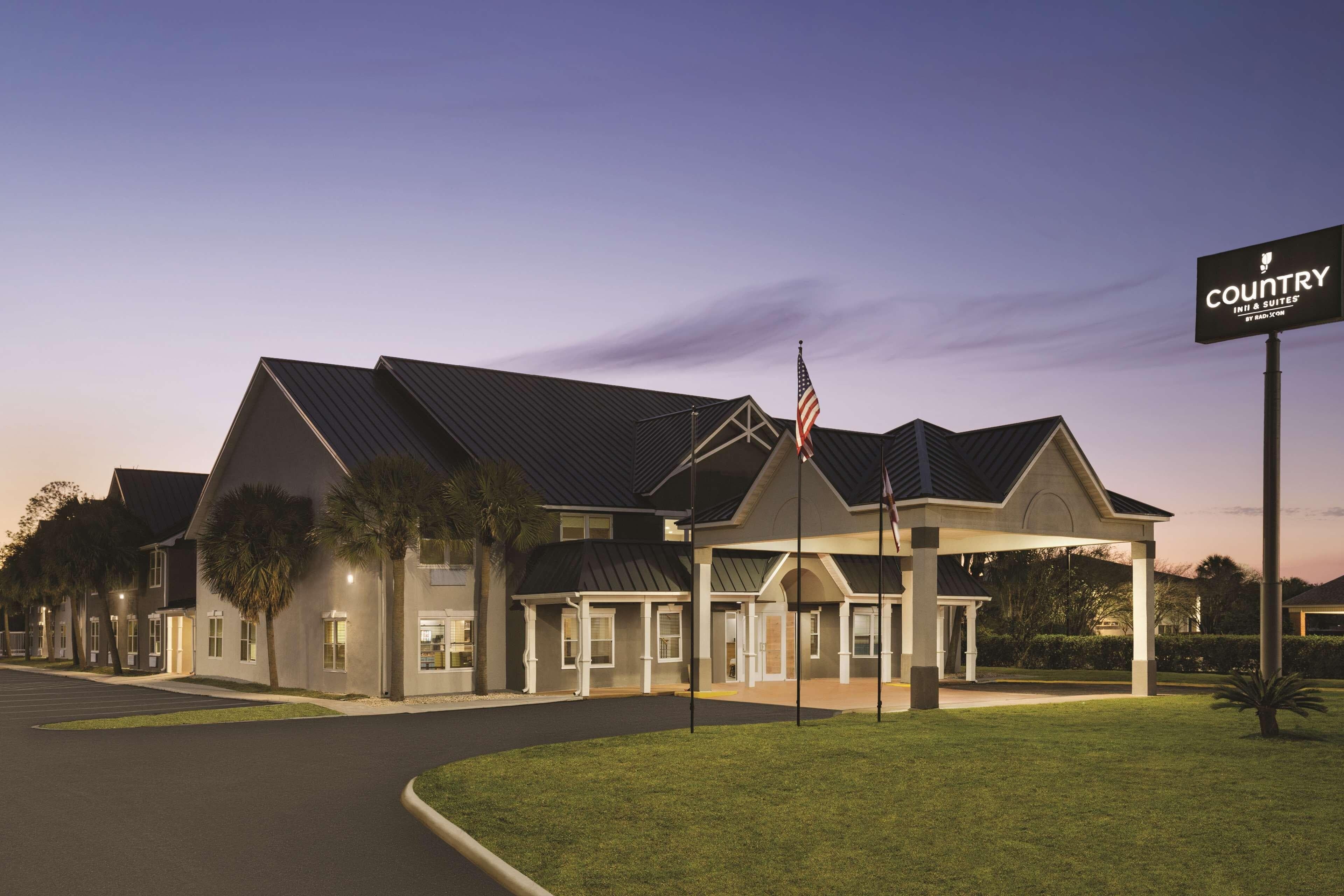 Country Inn & Suites by Radisson, Panama City, FL - Image 1